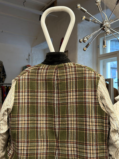 50's 60's 50年代 60年代 Hunting Jacket Made in France French vintage フレンチヴィンテージ Toto Praha 古着屋 プラハ Prague Vintage store Vintage clothing ハンティングジャケット フレンチワーク フランス買い付け 古着 ユーロ古着 ヨーロッパ古着 フランス古着 古着卸 Black corduroy コーデュロイ 黒