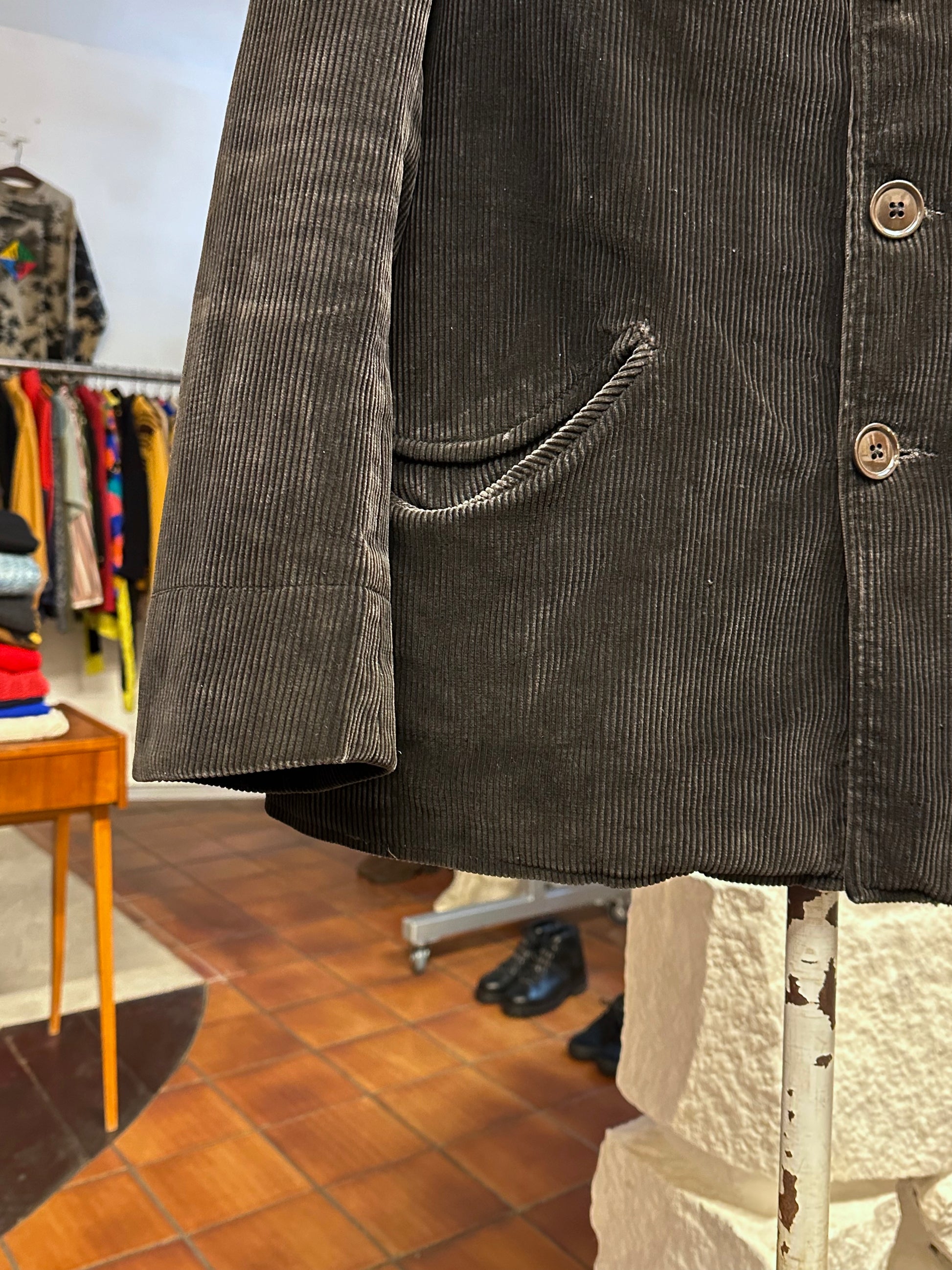 50's 60's 50年代 60年代 Hunting Jacket Made in France French vintage フレンチヴィンテージ Toto Praha 古着屋 プラハ Prague Vintage store Vintage clothing ハンティングジャケット フレンチワーク フランス買い付け 古着 ユーロ古着 ヨーロッパ古着 フランス古着 古着卸 Black corduroy コーデュロイ 黒