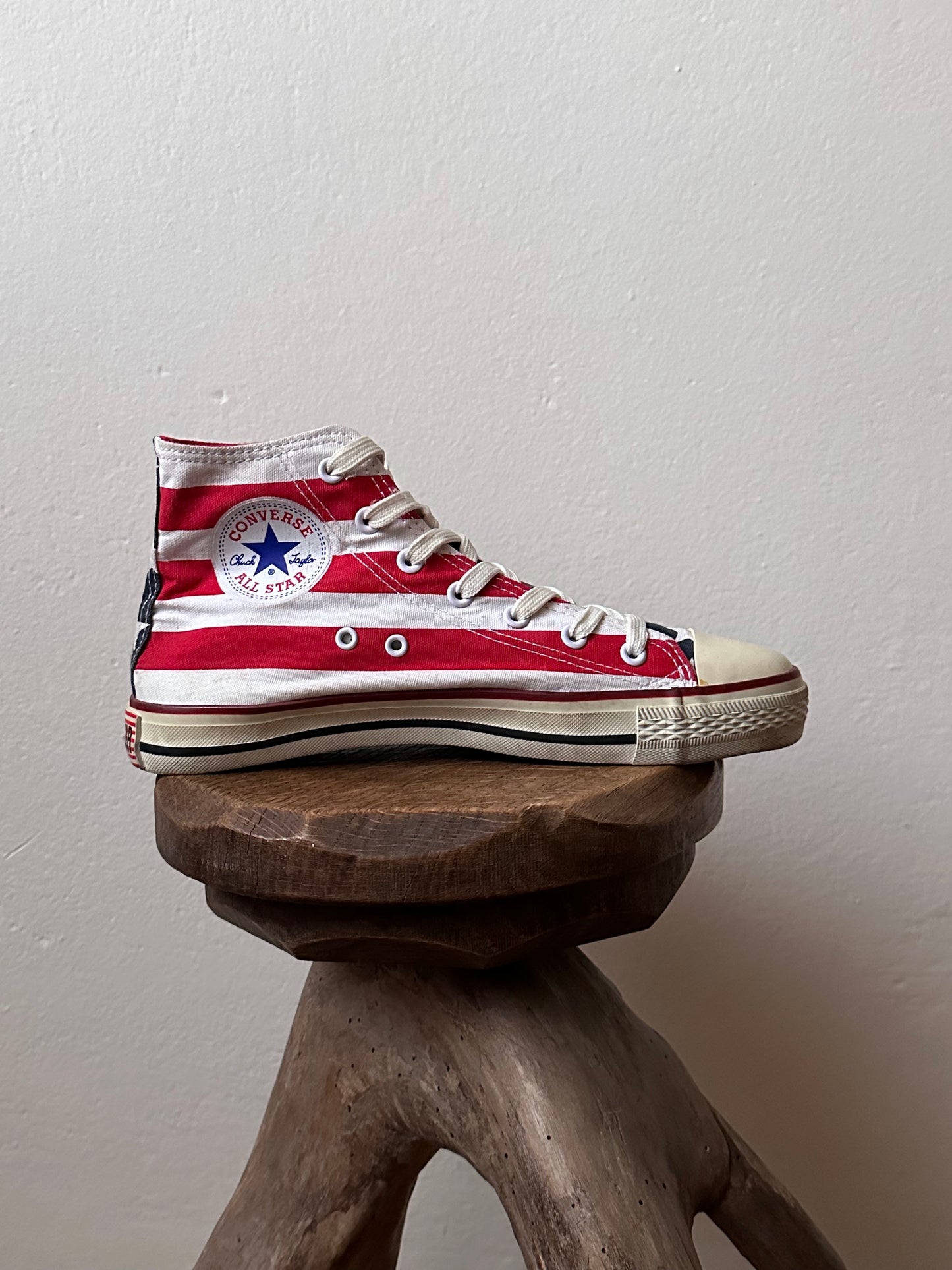 CONVERSE - sz 6