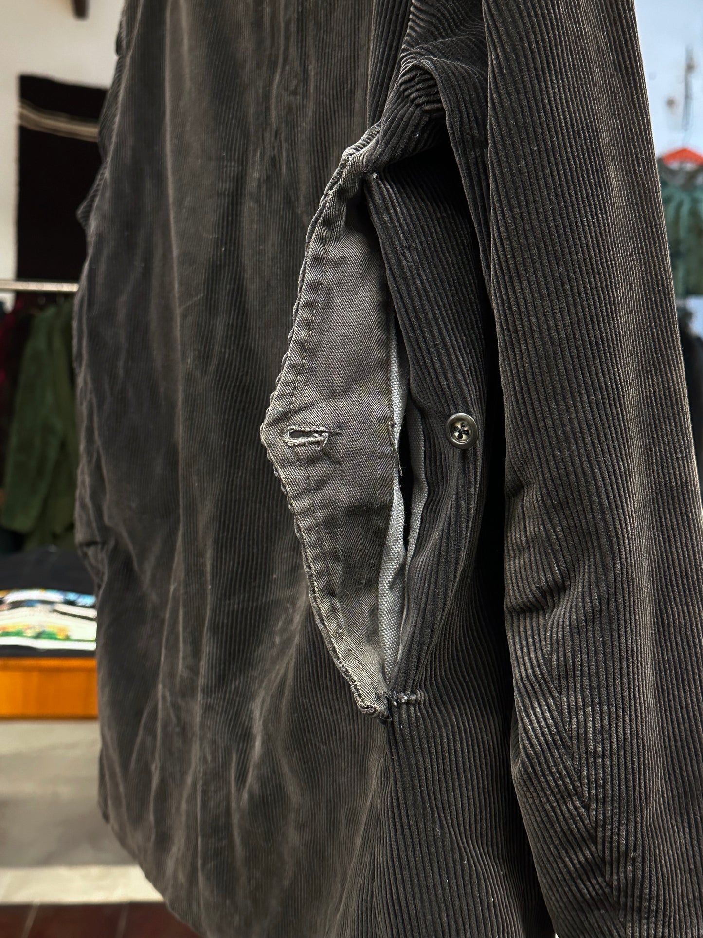 50's 60's 50年代 60年代 Hunting Jacket Made in France French vintage フレンチヴィンテージ Toto Praha 古着屋 プラハ Prague Vintage store Vintage clothing ハンティングジャケット フレンチワーク フランス買い付け 古着 ユーロ古着 ヨーロッパ古着 フランス古着 古着卸 Black corduroy コーデュロイ 黒