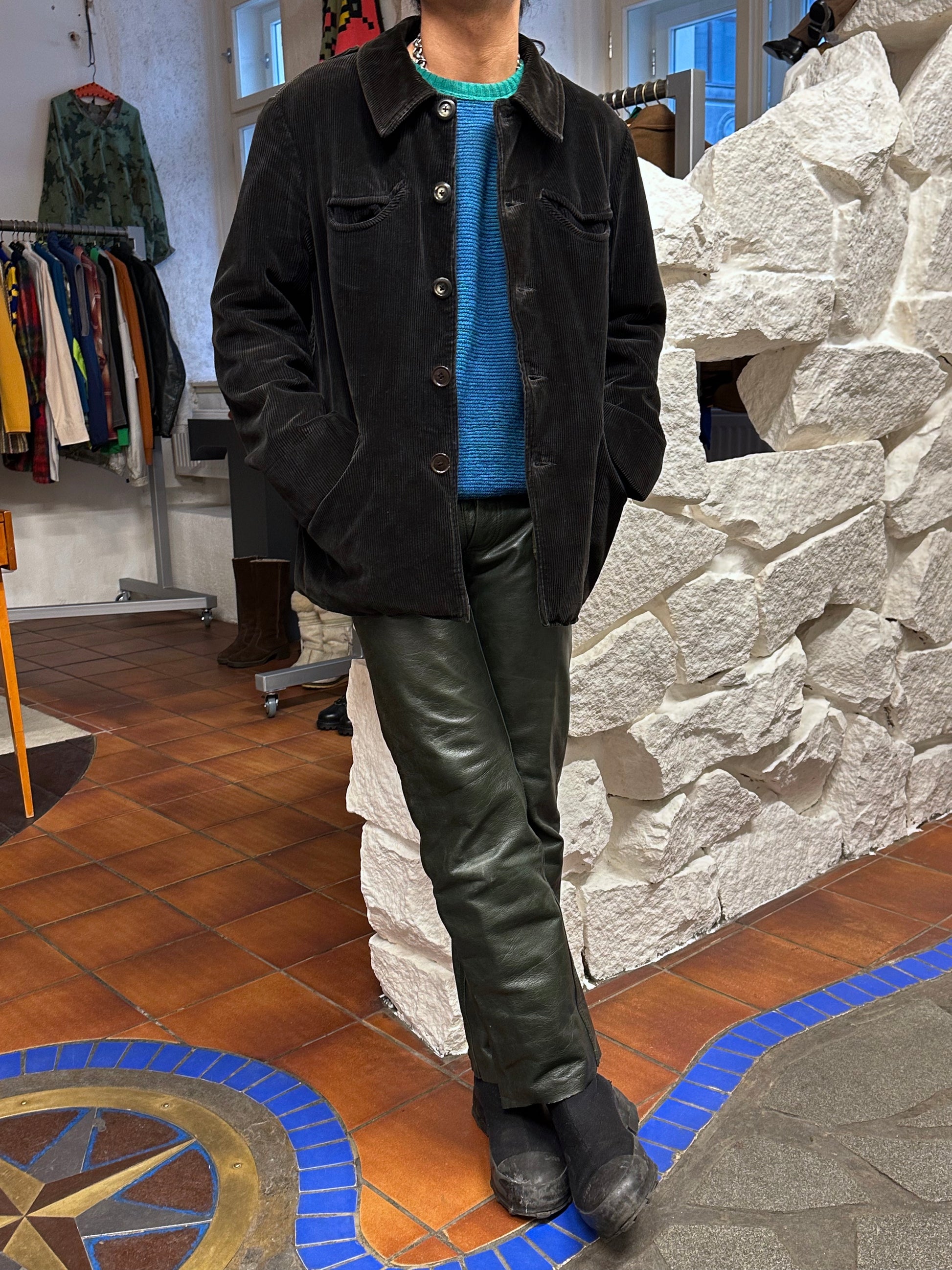 50's 60's 50年代 60年代 Hunting Jacket Made in France French vintage フレンチヴィンテージ Toto Praha 古着屋 プラハ Prague Vintage store Vintage clothing ハンティングジャケット フレンチワーク フランス買い付け 古着 ユーロ古着 ヨーロッパ古着 フランス古着 古着卸 Black corduroy コーデュロイ 黒