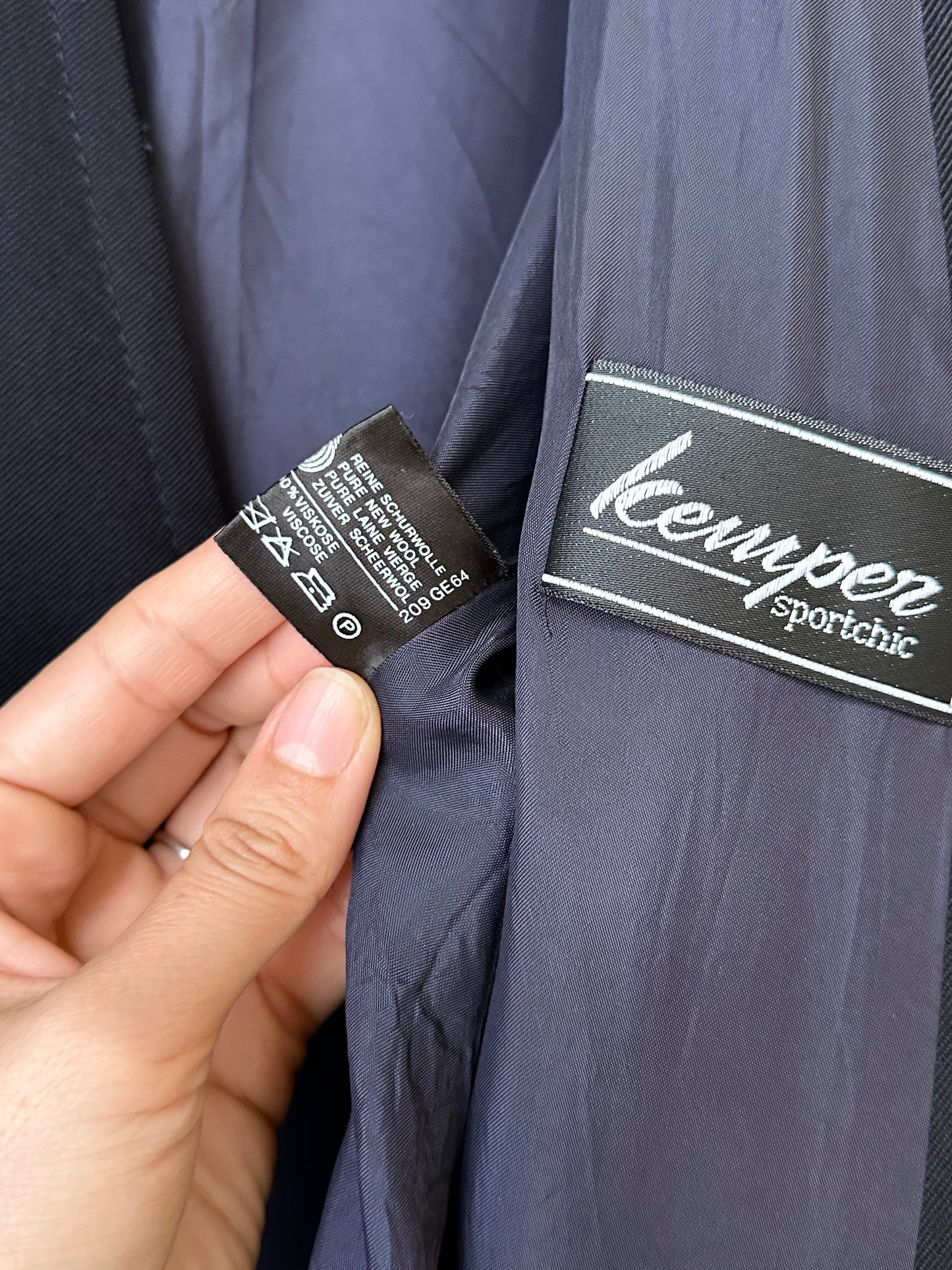 super cool wool coat with detachable hood