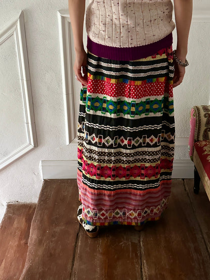 Handmade embroidery skirt W30