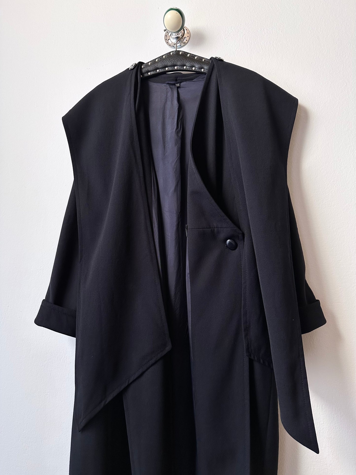 super cool wool coat with detachable hood