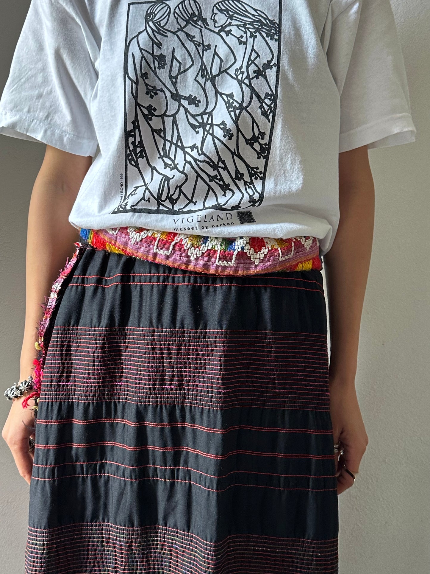 1999 Vigeland art tee - S