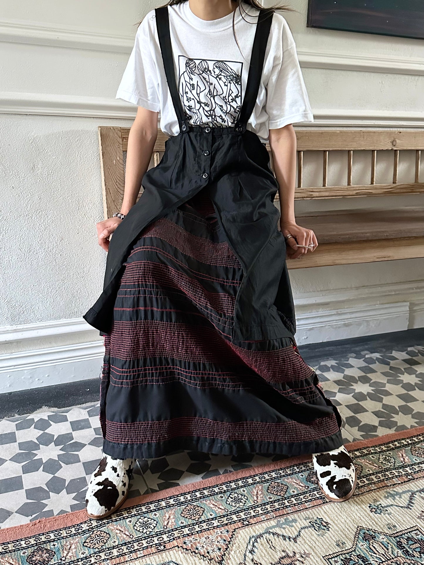 1940s France black polished cotton apron