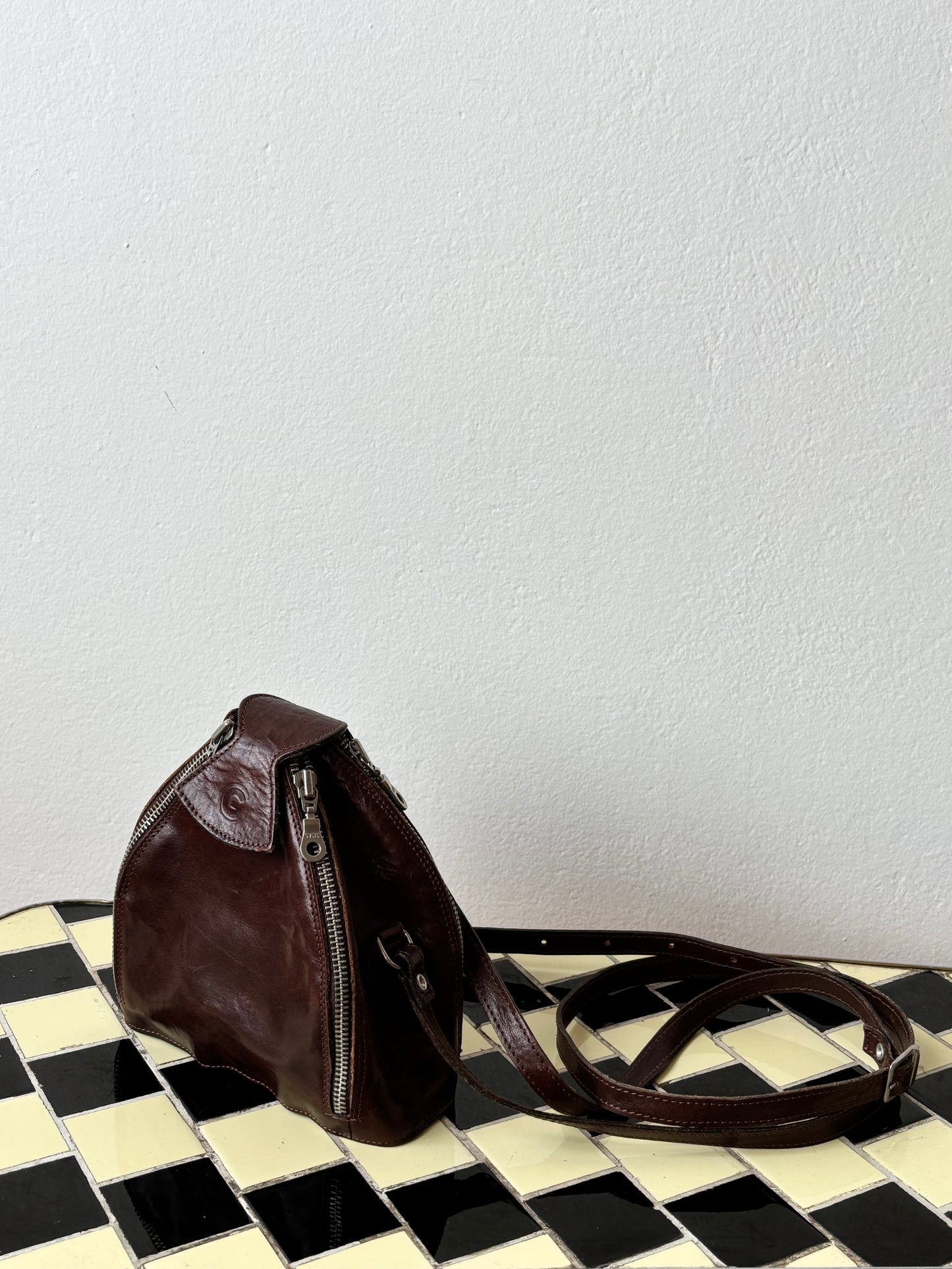 vintage leather tulip bag