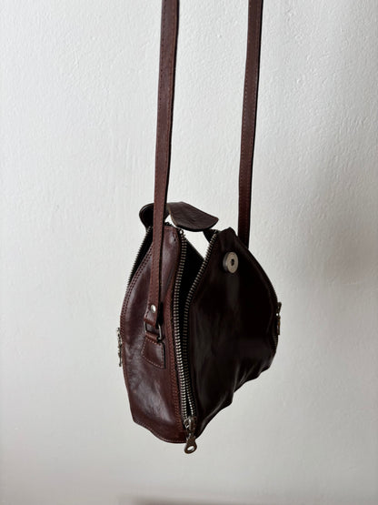 vintage leather tulip bag