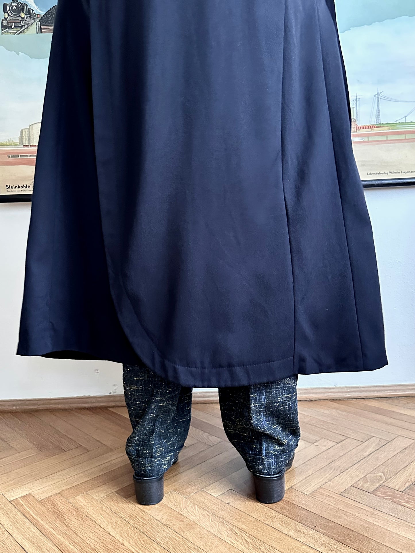 super cool wool coat with detachable hood