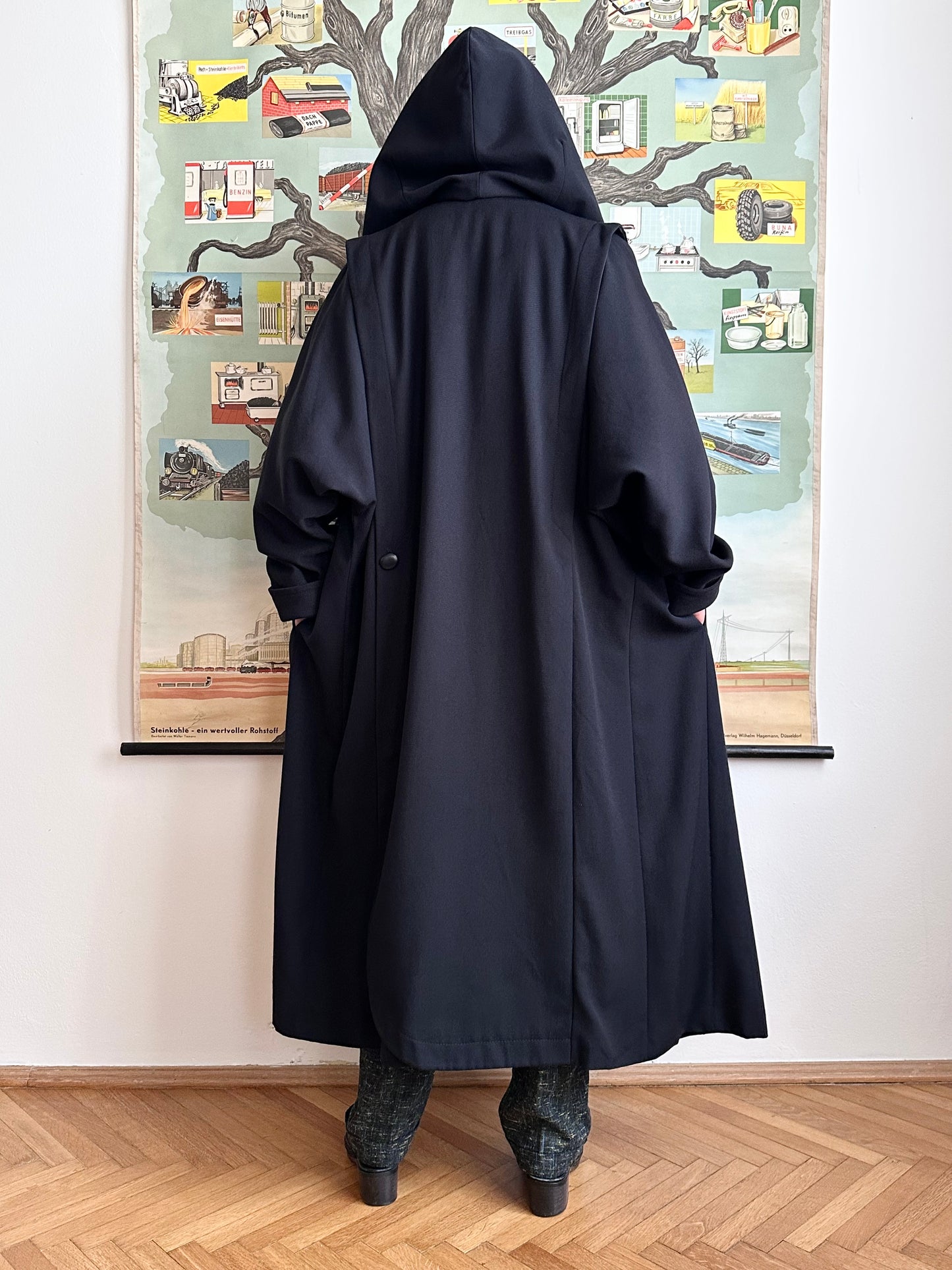 super cool wool coat with detachable hood
