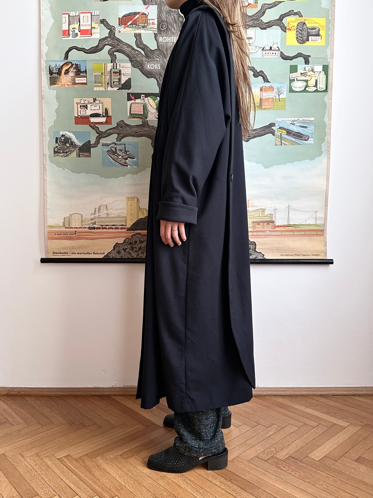 super cool wool coat with detachable hood