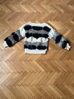 mix hair puff sweater