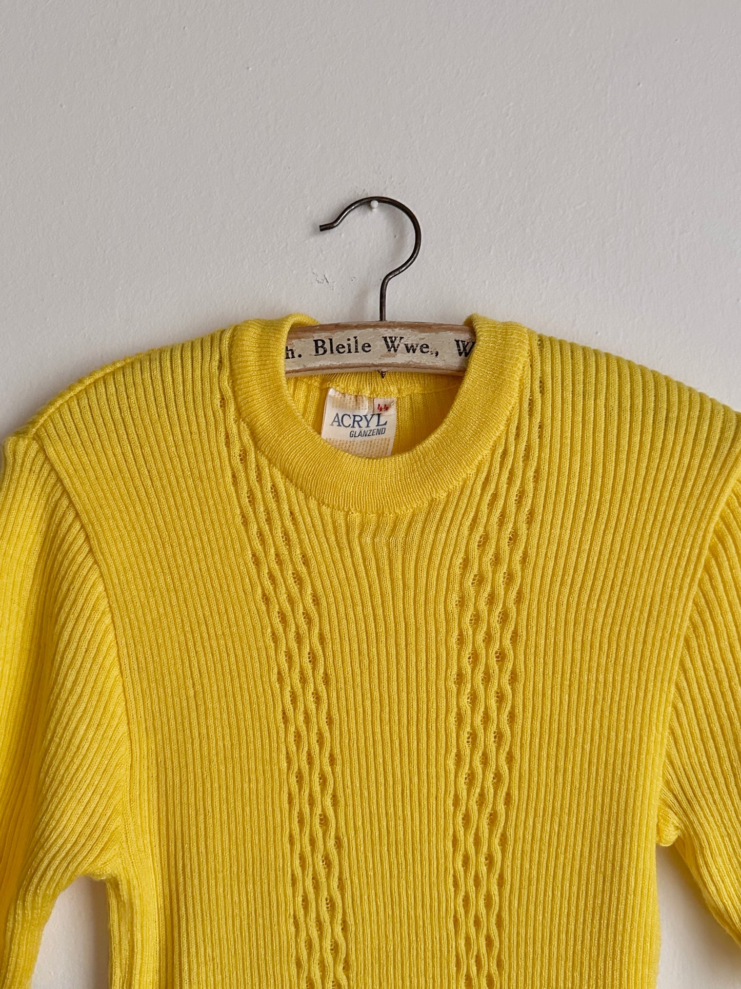 european acryl sweater sets - S