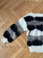 mix hair puff sweater