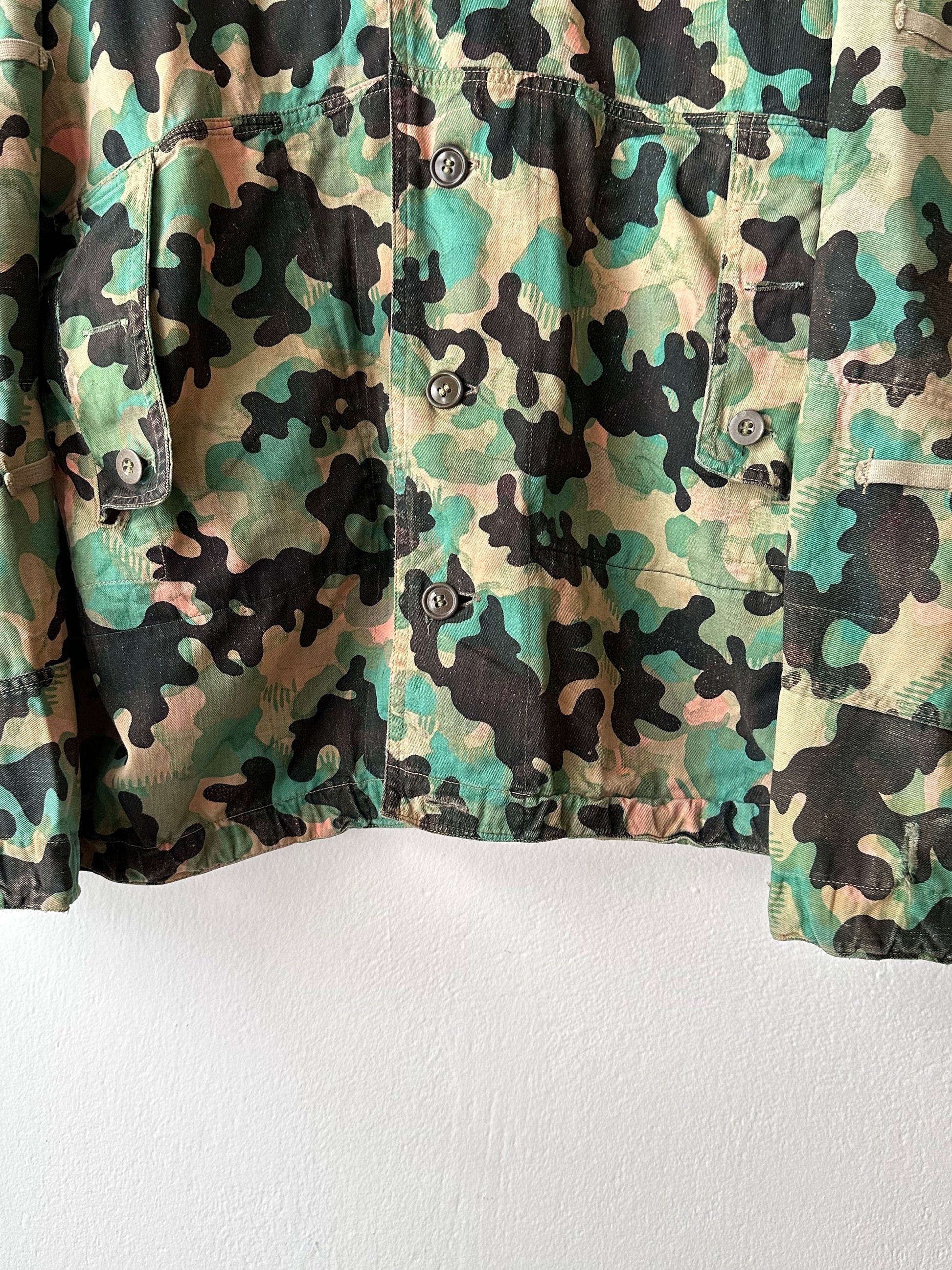 1950's Československá lidová armáda DUBÁKY チェコスロバキア 人民軍 Czechoslovakia army military ミリタリー 50's 50年代 チェコ軍 Dubaky Toto Antique shop プラハ  古着屋 古着 Praha Prague Vintage clothing store ユーロ古着 ヨーロッパ古着 ユーロミリタリー  ヨーロッパミリタリー  古着卸 フランス買い付け showroom ショールーム Rare レア 軍物 