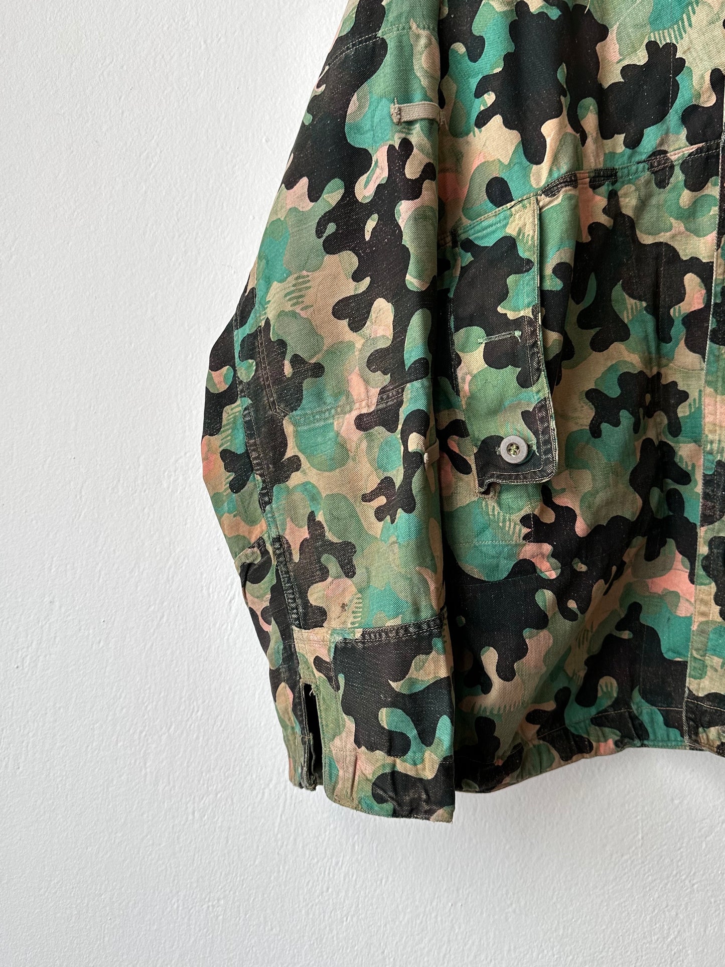 1950's Československá lidová armáda DUBÁKY チェコスロバキア 人民軍 Czechoslovakia army military ミリタリー 50's 50年代 チェコ軍 Dubaky Toto Antique shop プラハ  古着屋 古着 Praha Prague Vintage clothing store ユーロ古着 ヨーロッパ古着 ユーロミリタリー  ヨーロッパミリタリー  古着卸 フランス買い付け showroom ショールーム Rare レア 軍物 