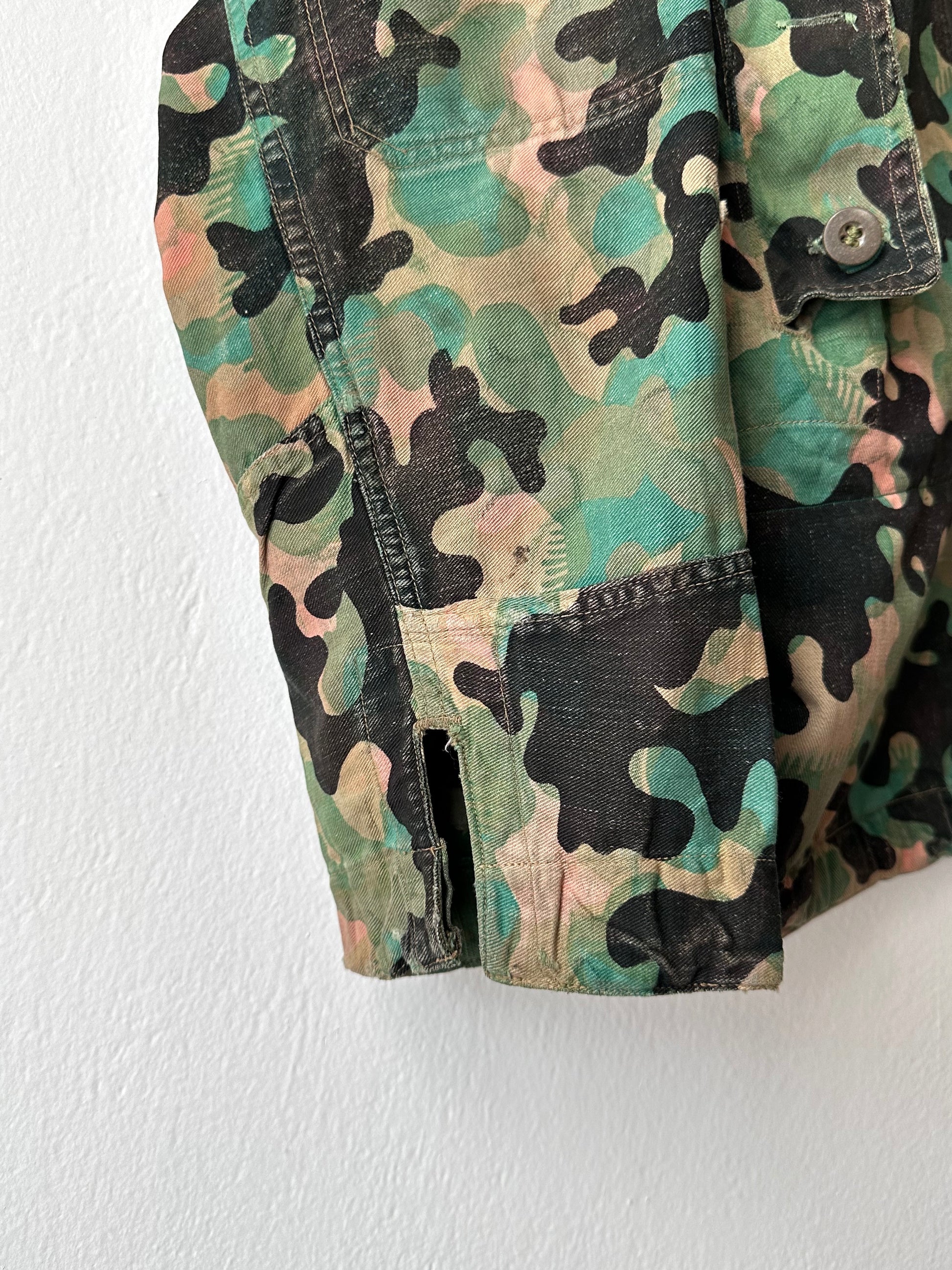 1950's Československá lidová armáda DUBÁKY チェコスロバキア 人民軍 Czechoslovakia army military ミリタリー 50's 50年代 チェコ軍 Dubaky Toto Antique shop プラハ  古着屋 古着 Praha Prague Vintage clothing store ユーロ古着 ヨーロッパ古着 ユーロミリタリー  ヨーロッパミリタリー  古着卸 フランス買い付け showroom ショールーム Rare レア 軍物 