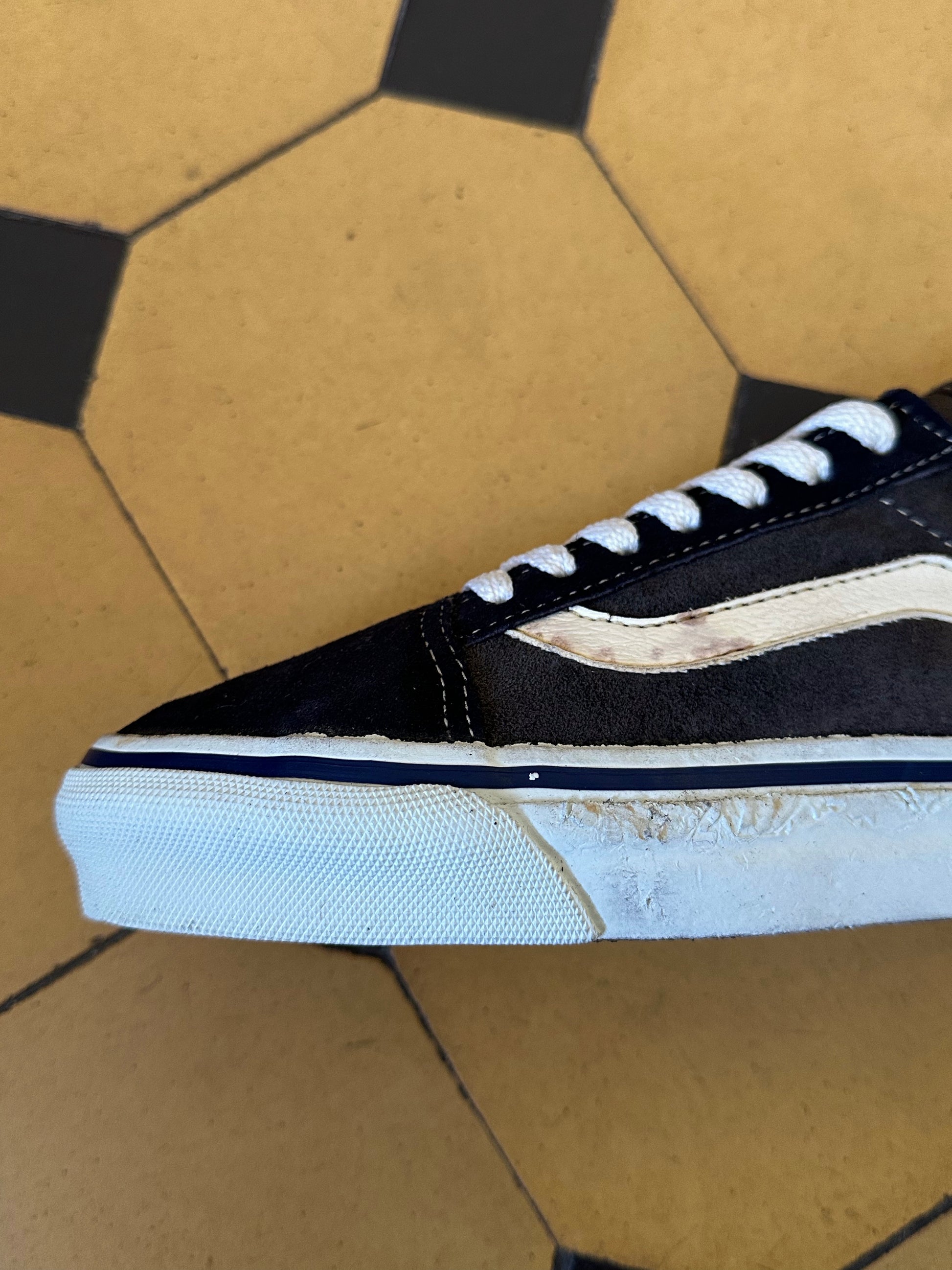 VANS Old school 90's 90年代 バンズオールドスクール 箱付き Deadstock デッドストック 新品未使用 NOS Made in USA アメリカ製 oto Praha Vintage clothing shop Antique shop 古着屋 プラハ Showroom appointment Prague ユーロ古着 ヨーロッパ古着 古着卸 ヴィンテージ