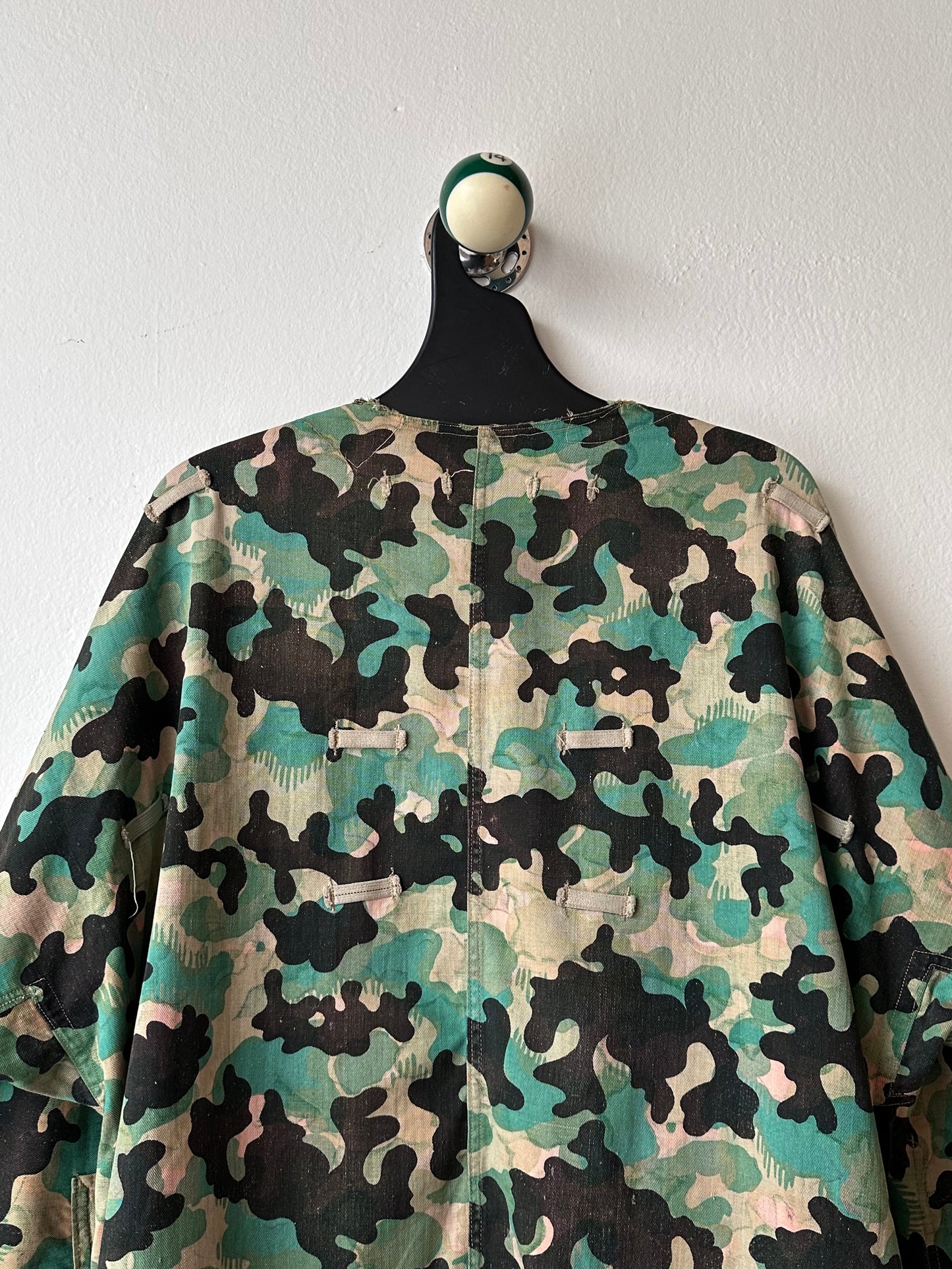 1950's Československá lidová armáda DUBÁKY チェコスロバキア 人民軍 Czechoslovakia army military ミリタリー 50's 50年代 チェコ軍 Dubaky Toto Antique shop プラハ  古着屋 古着 Praha Prague Vintage clothing store ユーロ古着 ヨーロッパ古着 ユーロミリタリー  ヨーロッパミリタリー  古着卸 フランス買い付け showroom ショールーム Rare レア 軍物 