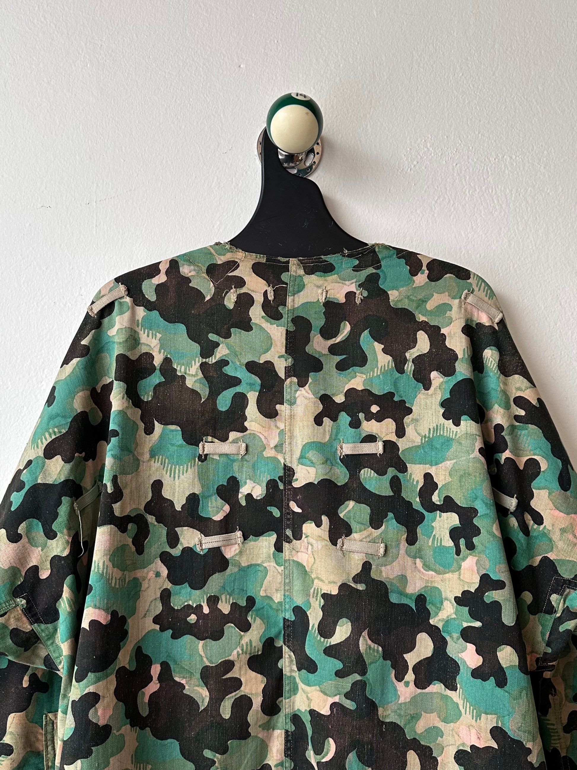 1950's Československá lidová armáda DUBÁKY チェコスロバキア 人民軍 Czechoslovakia army military ミリタリー 50's 50年代 チェコ軍 Dubaky Toto Antique shop プラハ  古着屋 古着 Praha Prague Vintage clothing store ユーロ古着 ヨーロッパ古着 ユーロミリタリー  ヨーロッパミリタリー  古着卸 フランス買い付け showroom ショールーム Rare レア 軍物 