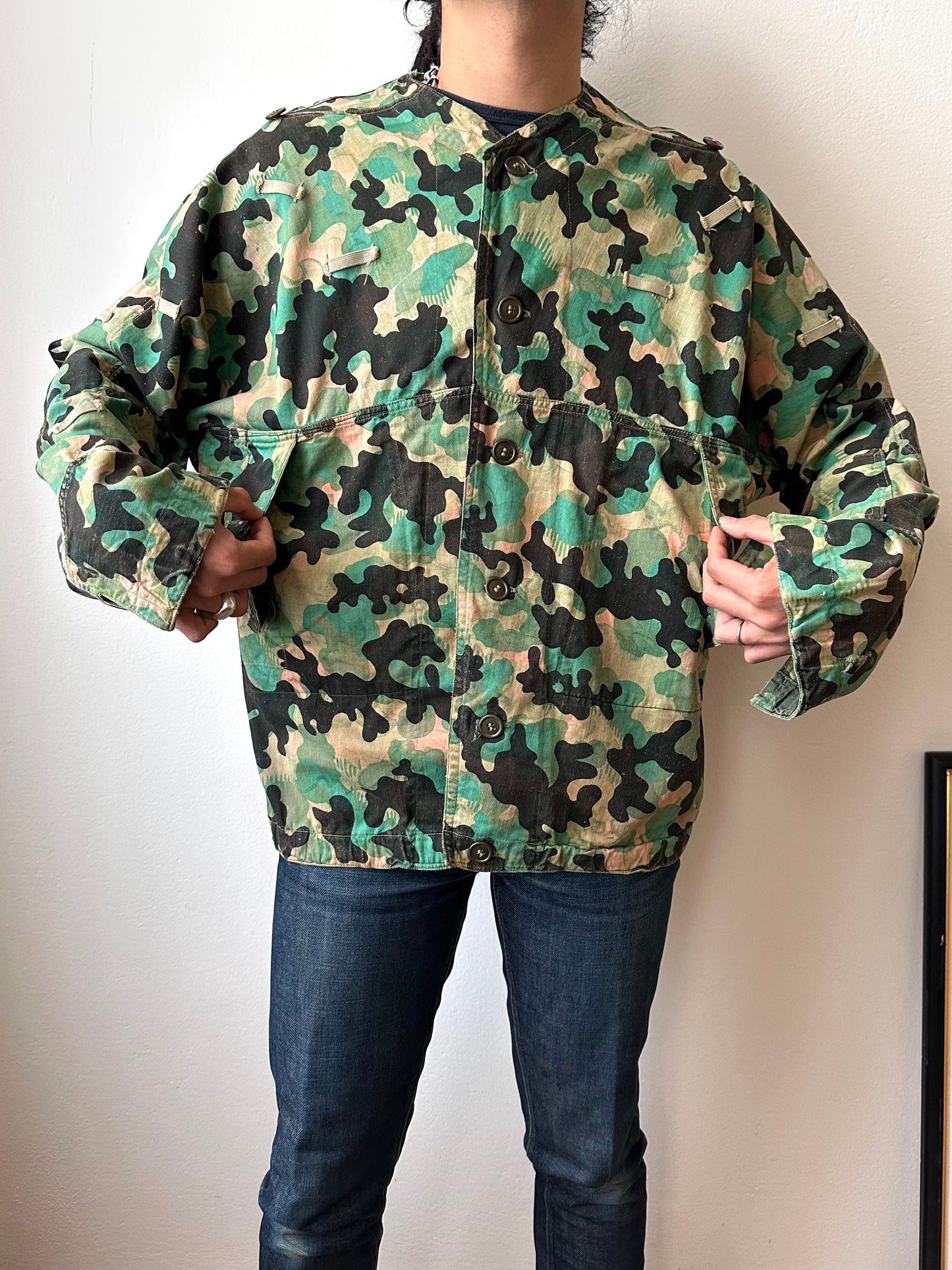 1950's Československá lidová armáda DUBÁKY チェコスロバキア 人民軍 Czechoslovakia army military ミリタリー 50's 50年代 チェコ軍 Dubaky Toto Antique shop プラハ  古着屋 古着 Praha Prague Vintage clothing store ユーロ古着 ヨーロッパ古着 ユーロミリタリー  ヨーロッパミリタリー  古着卸 フランス買い付け showroom ショールーム Rare レア 軍物 