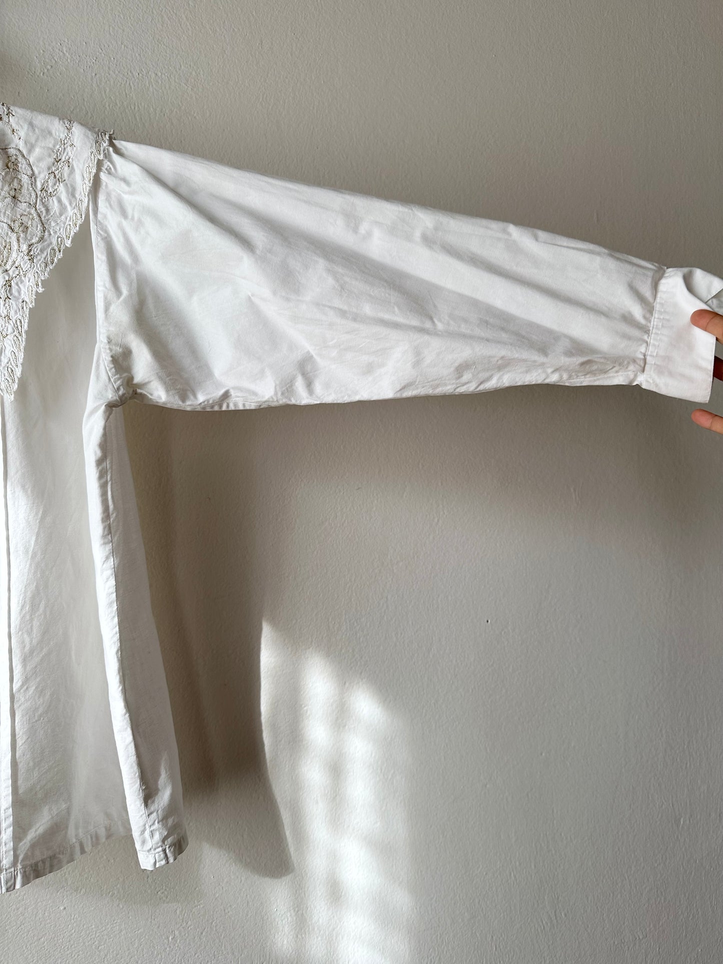 Embroidery big collar shirt