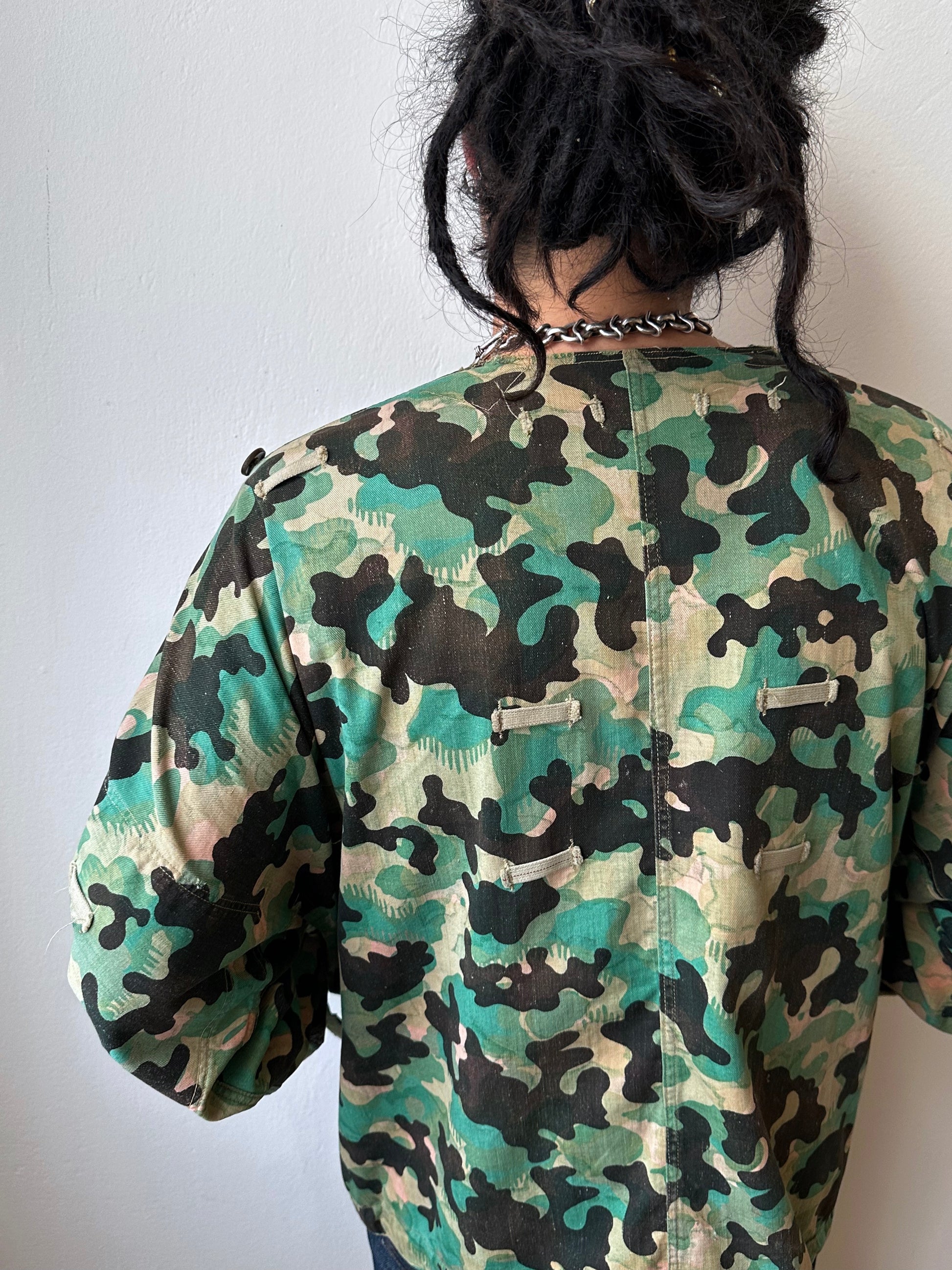 1950's Československá lidová armáda DUBÁKY チェコスロバキア 人民軍 Czechoslovakia army military ミリタリー 50's 50年代 チェコ軍 Dubaky Toto Antique shop プラハ  古着屋 古着 Praha Prague Vintage clothing store ユーロ古着 ヨーロッパ古着 ユーロミリタリー  ヨーロッパミリタリー  古着卸 フランス買い付け showroom ショールーム Rare レア 軍物 