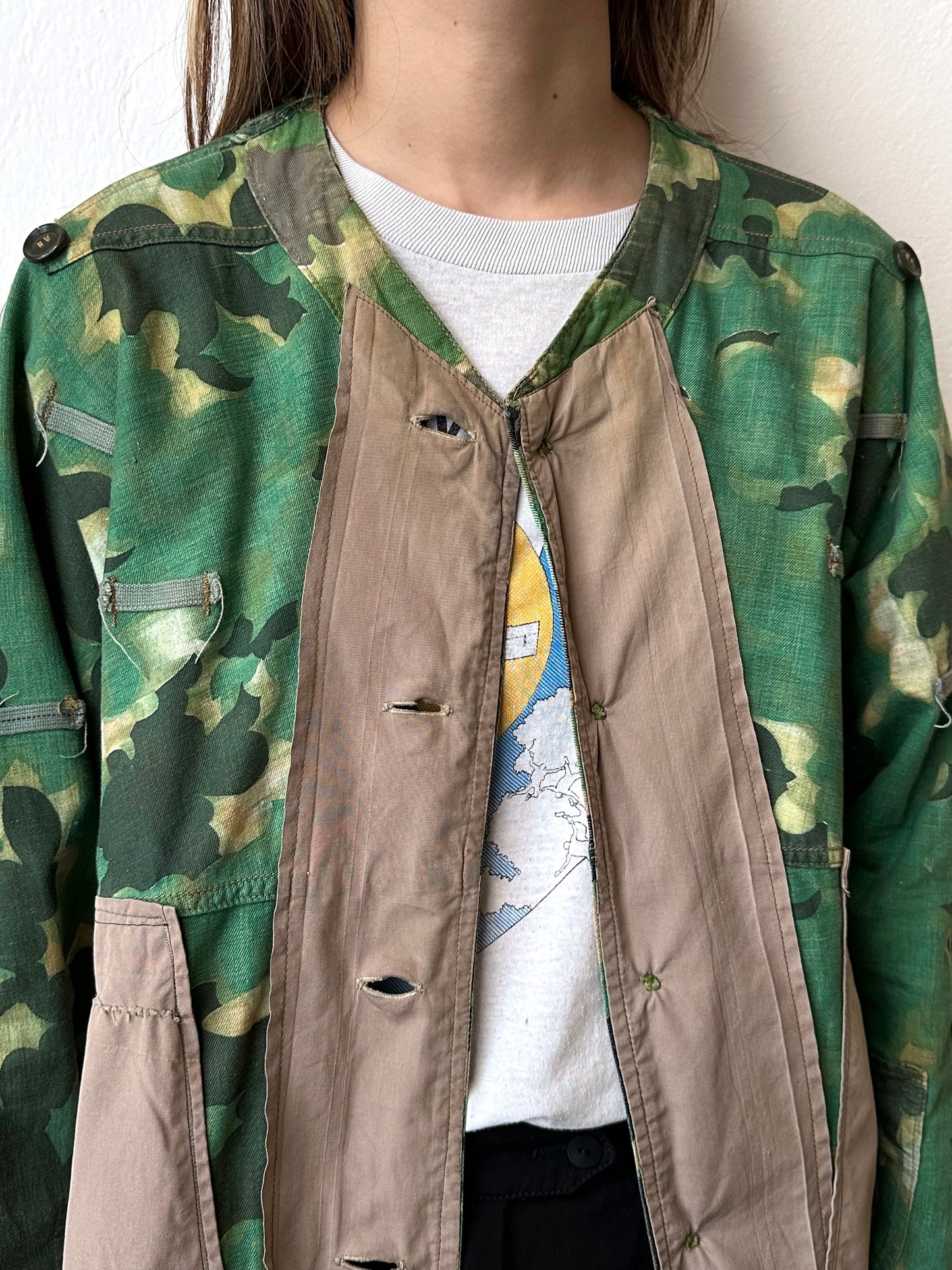 1950's Československá lidová armáda DUBÁKY チェコスロバキア 人民軍 Czechoslovakia army military ミリタリー 50's 50年代 チェコ軍 Dubaky Toto Antique shop プラハ  古着屋 古着 Praha Prague Vintage clothing store ユーロ古着 ヨーロッパ古着 ユーロミリタリー  ヨーロッパミリタリー  古着卸 フランス買い付け showroom ショールーム Rare レア 軍物 