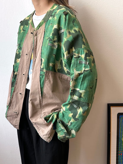 1950's Československá lidová armáda DUBÁKY チェコスロバキア 人民軍 Czechoslovakia army military ミリタリー 50's 50年代 チェコ軍 Dubaky Toto Antique shop プラハ  古着屋 古着 Praha Prague Vintage clothing store ユーロ古着 ヨーロッパ古着 ユーロミリタリー  ヨーロッパミリタリー  古着卸 フランス買い付け showroom ショールーム Rare レア 軍物 