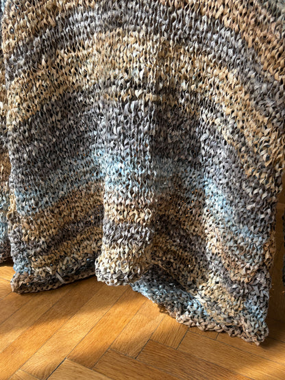 mesh weaving gradation