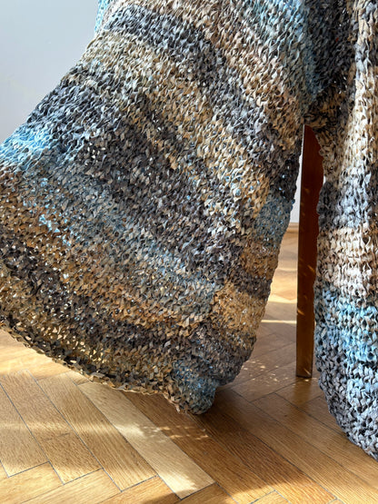 mesh weaving gradation