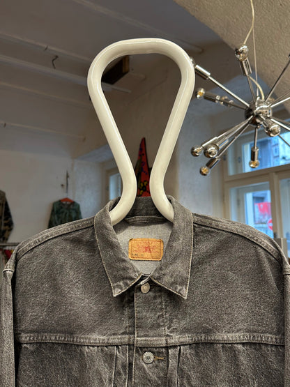 Levi's 70501 01 Type 1st Europe ヨーロッパ企画 リーバイス  1980's 88's 80年代 Black denim ファースト Gジャン Vintage ヴィンテージ Toto Praha Prague Vintage store 古着屋 古着 Vintage clothing ユーロ古着 ヨーロッパ古着 レア ブラックデニム 