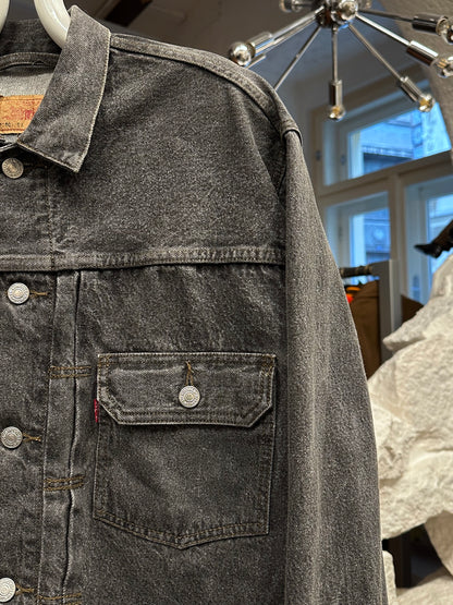 Levi's 70501 01 Type 1st Europe ヨーロッパ企画 リーバイス  1980's 88's 80年代 Black denim ファースト Gジャン Vintage ヴィンテージ Toto Praha Prague Vintage store 古着屋 古着 Vintage clothing ユーロ古着 ヨーロッパ古着 レア ブラックデニム 