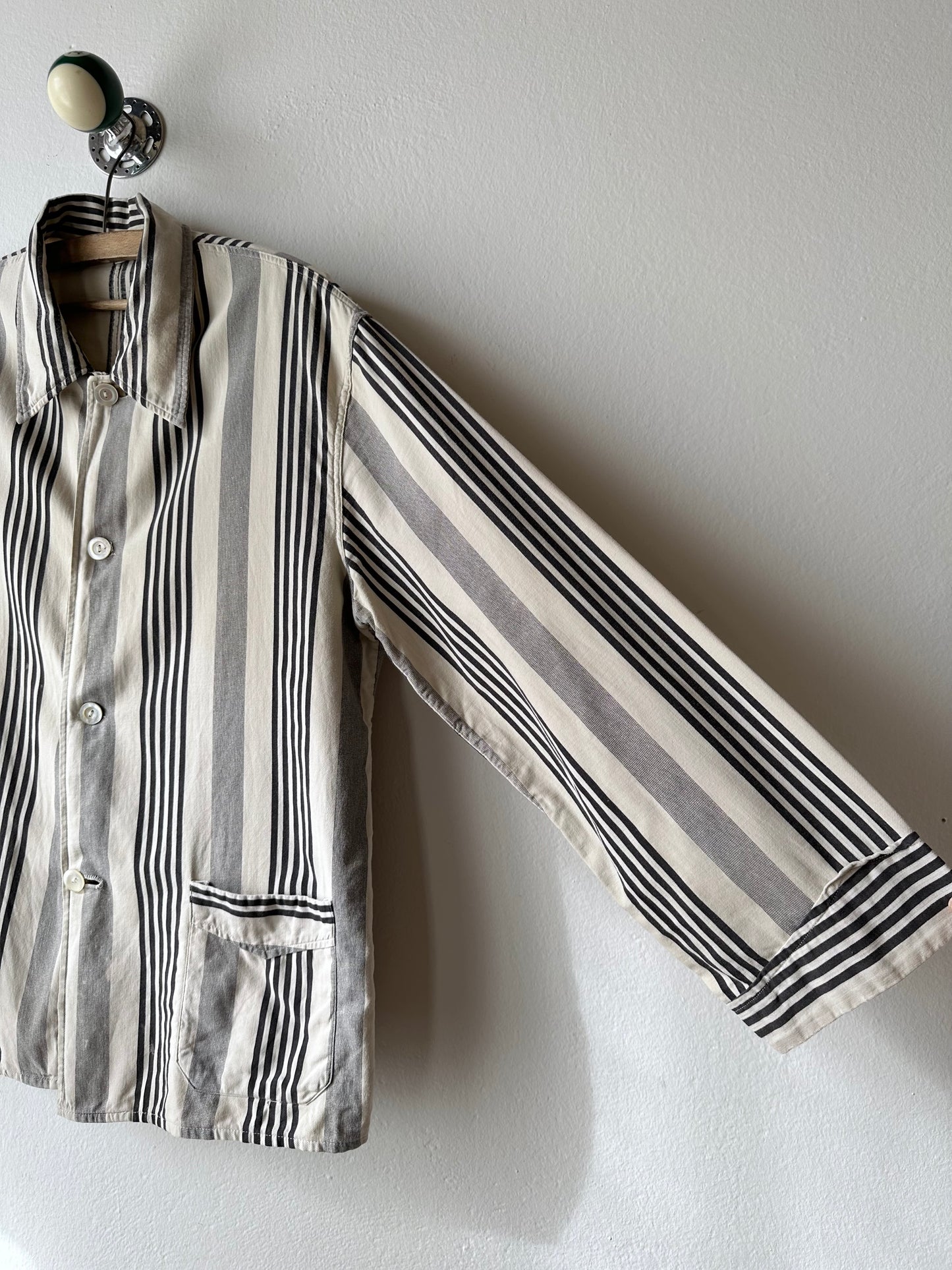 60s Broken pyjama shirt