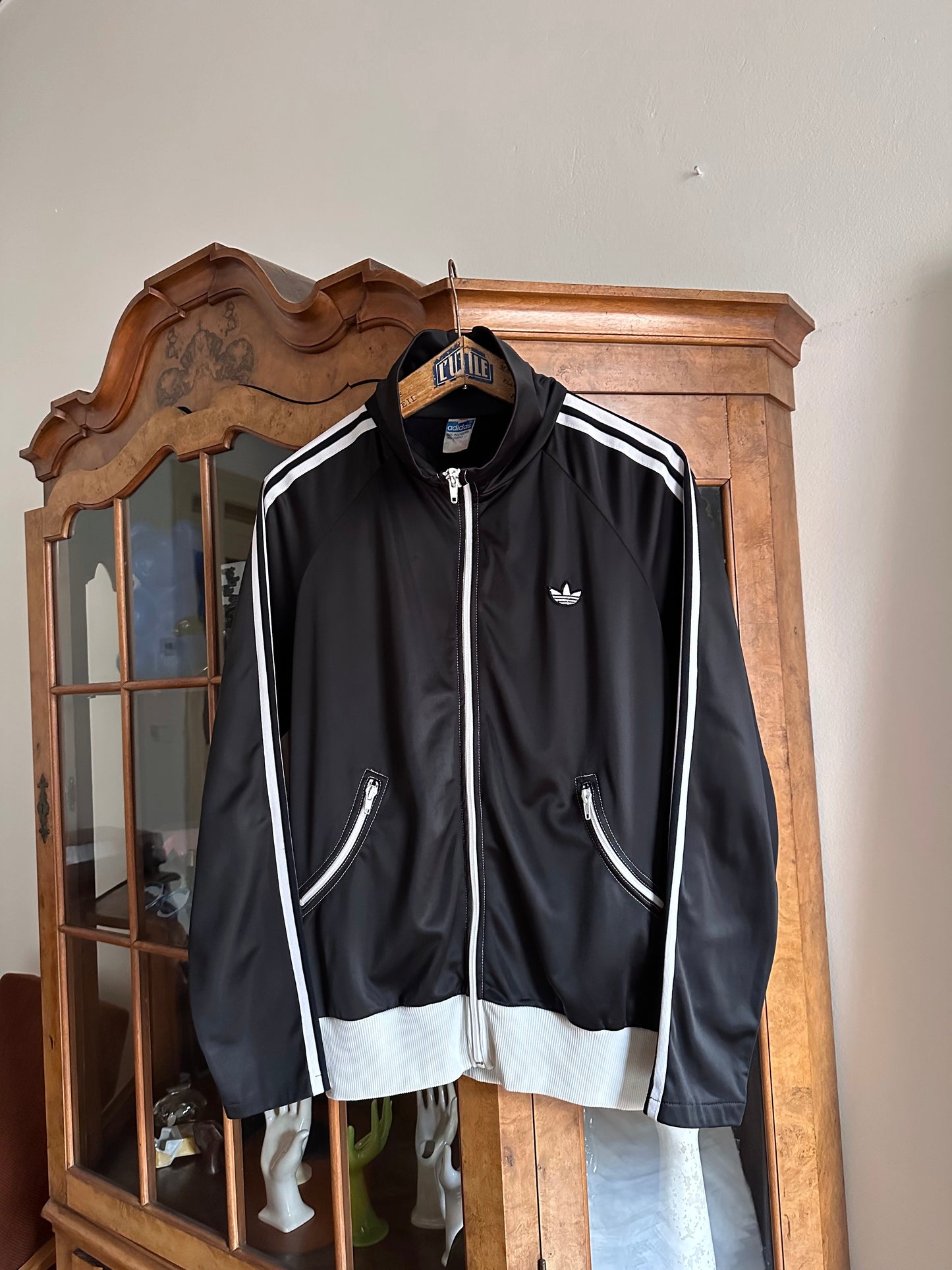 70s Adidas black