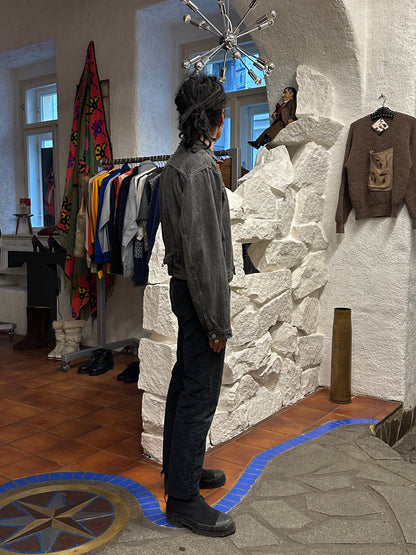 Levi's 70501 01 Type 1st Europe ヨーロッパ企画 リーバイス  1980's 88's 80年代 Black denim ファースト Gジャン Vintage ヴィンテージ Toto Praha Prague Vintage store 古着屋 古着 Vintage clothing ユーロ古着 ヨーロッパ古着 レア ブラックデニム 