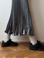 metalic pleated skirt