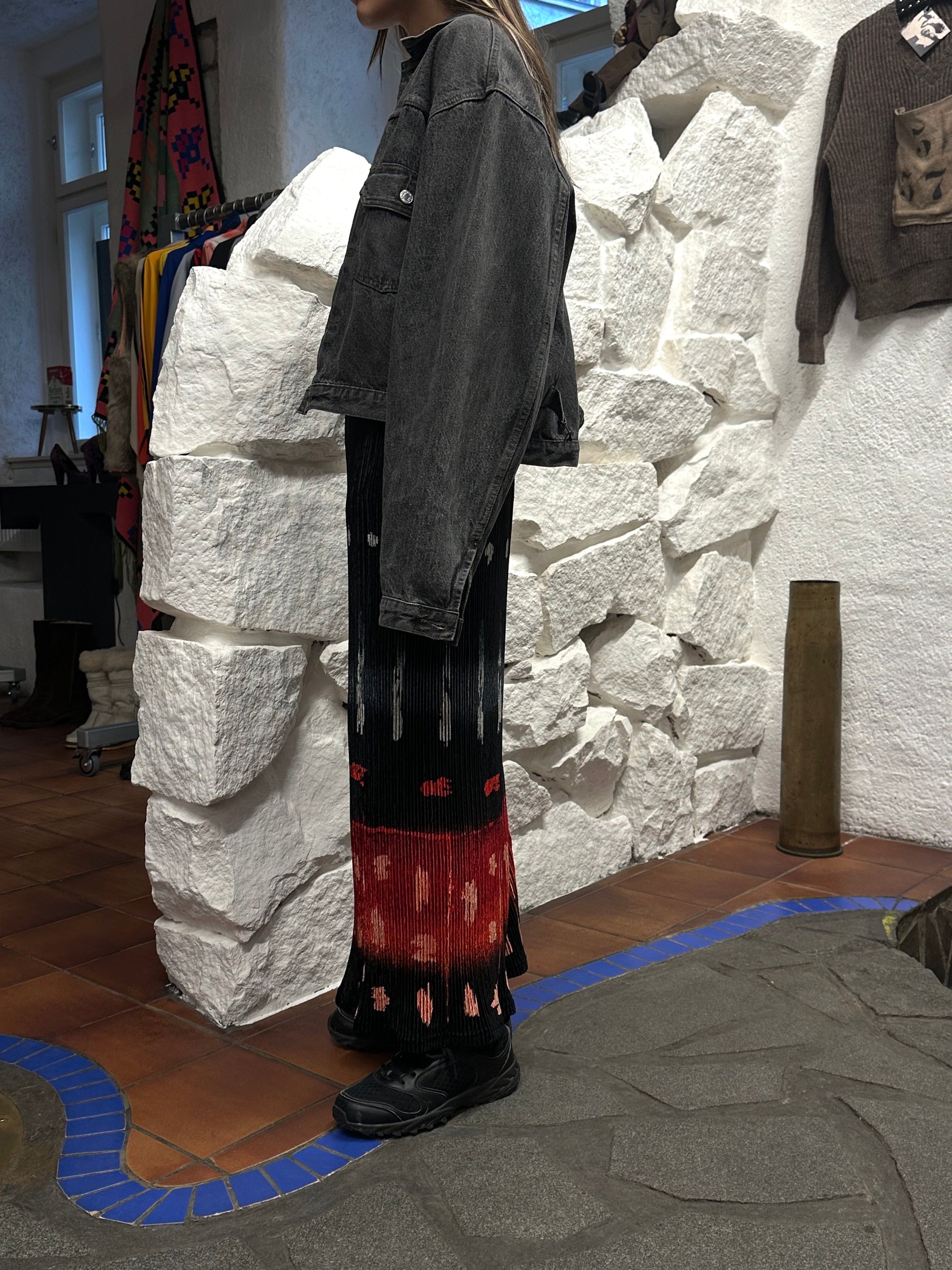 Levi's 70501 01 Type 1st Europe ヨーロッパ企画 リーバイス  1980's 88's 80年代 Black denim ファースト Gジャン Vintage ヴィンテージ Toto Praha Prague Vintage store 古着屋 古着 Vintage clothing ユーロ古着 ヨーロッパ古着 レア ブラックデニム 