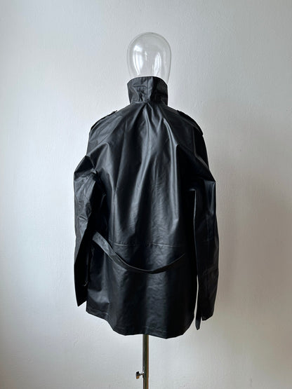 1982 French Military black rubber coat 80年代 フランス軍 レインコート ラバー 黒 Army Toto Praha Vintage clothing shop Antique shop 古着屋 プラハ Showroom appointment Prague ユーロ古着 ヨーロッパ古着 古着卸 ヴィンテージ