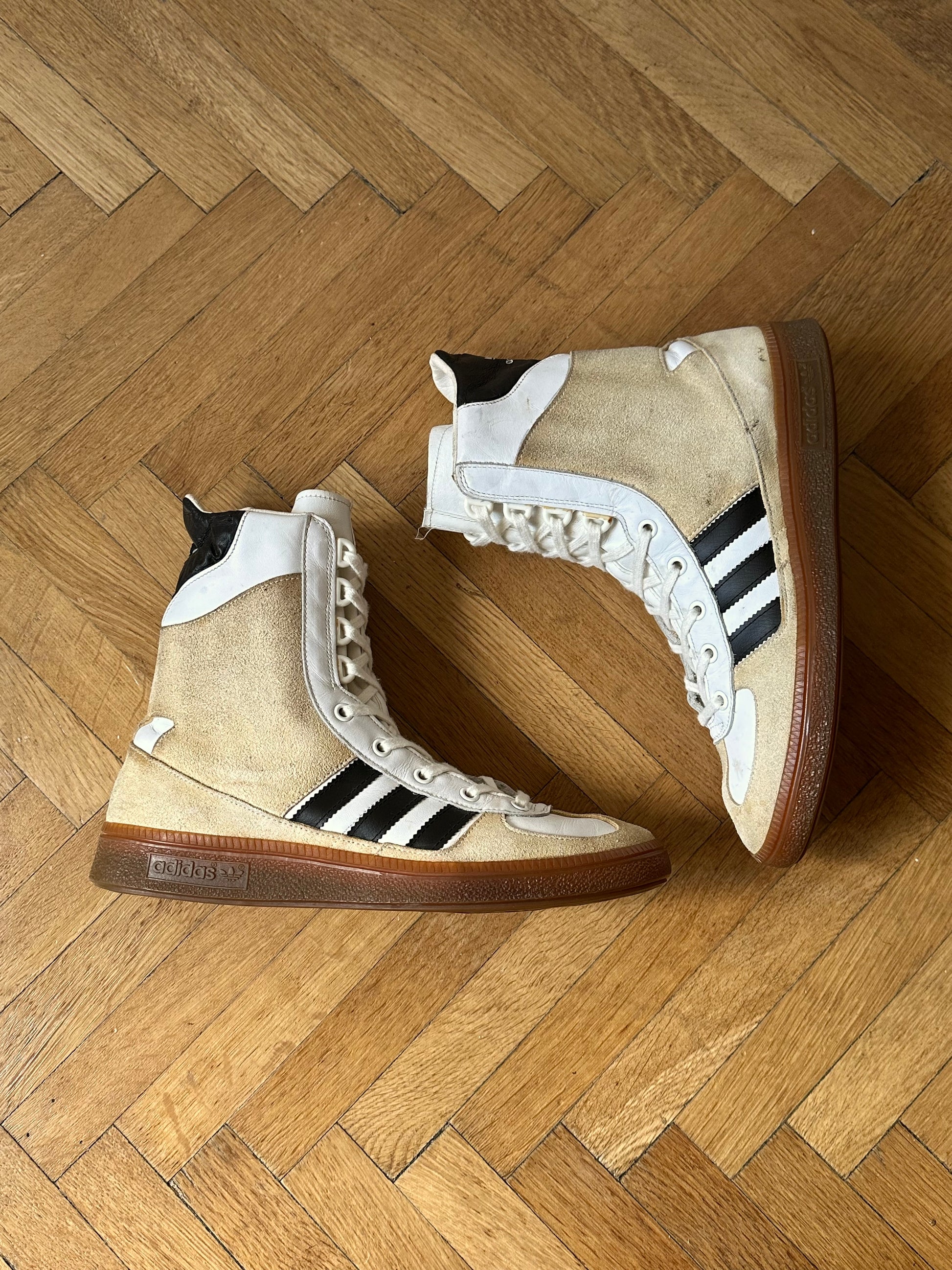 1980s 1990s Adidas Adimed Stabil アディダス リハビリ用 80年代 90年代 Toto Praha Vintage clothing shop Antique shop 古着屋 プラハ Showroom appointment Prague ユーロ古着 ヨーロッパ古着 古着卸 ヴィンテージ