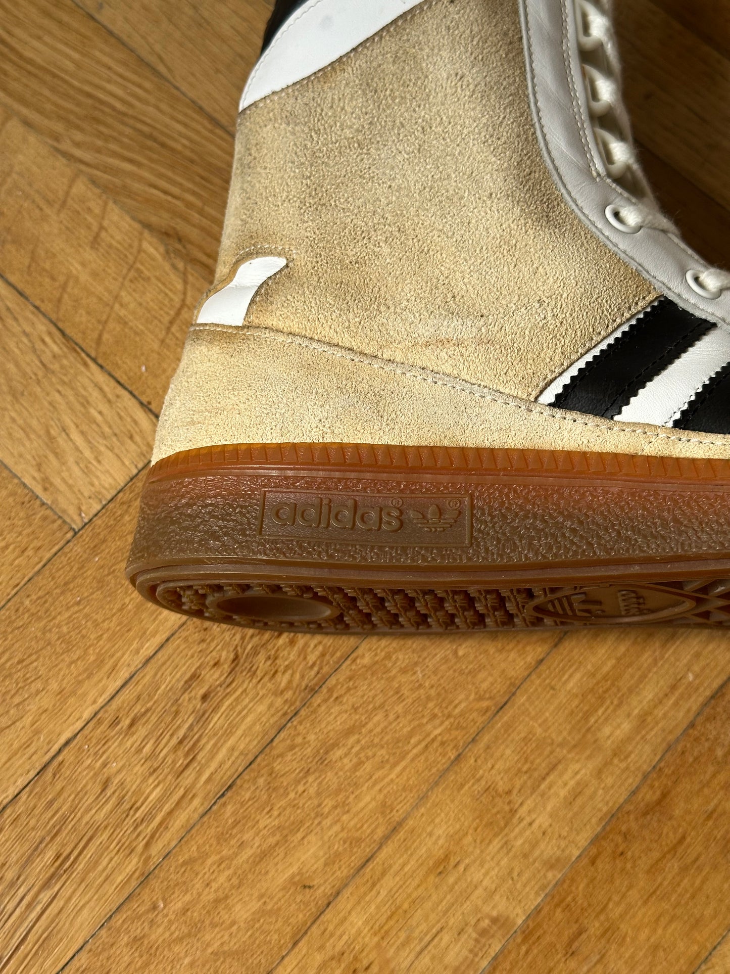 1980s 1990s Adidas Adimed Stabil アディダス リハビリ用 80年代 90年代 Toto Praha Vintage clothing shop Antique shop 古着屋 プラハ Showroom appointment Prague ユーロ古着 ヨーロッパ古着 古着卸 ヴィンテージ