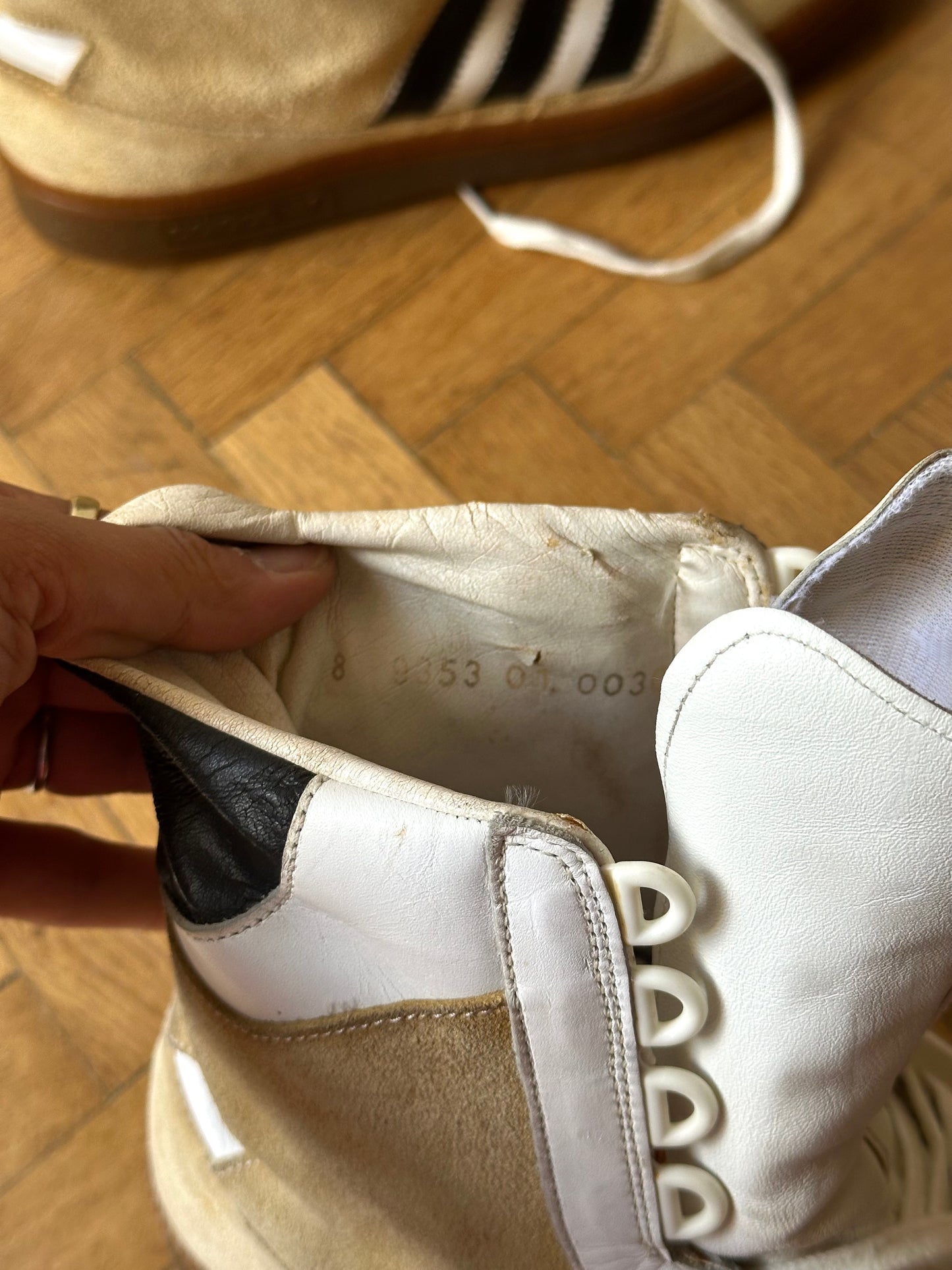 1980s 1990s Adidas Adimed Stabil アディダス リハビリ用 80年代 90年代 Toto Praha Vintage clothing shop Antique shop 古着屋 プラハ Showroom appointment Prague ユーロ古着 ヨーロッパ古着 古着卸 ヴィンテージ