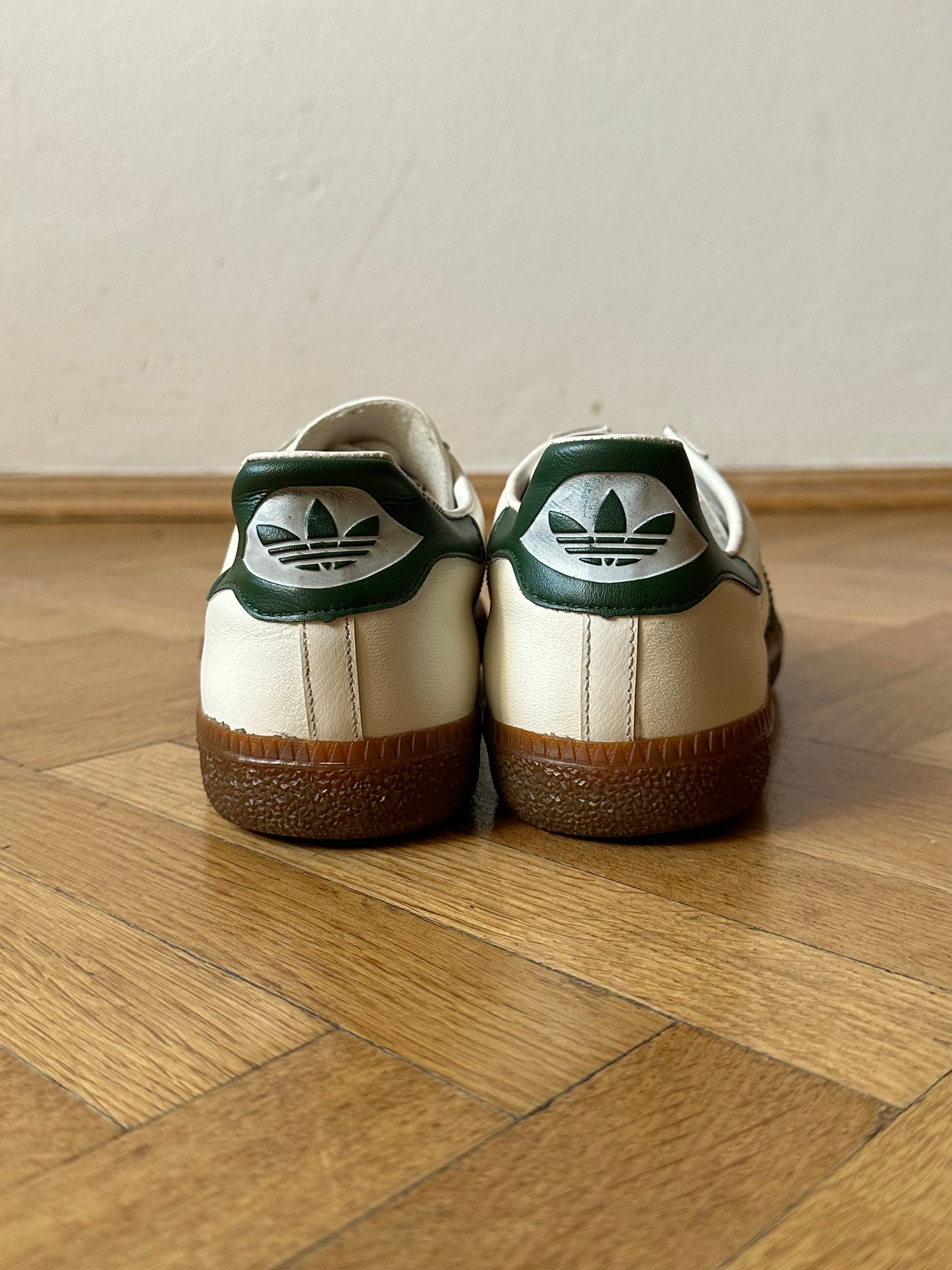 1980s Adidas Universal アディダス ユニバーサル Made in West-Germany 西ドイツ製 80s 80年代 Toto Praha Vintage clothing shop Antique shop 古着屋 プラハ Showroom appointment Prague ユーロ古着 ヨーロッパ古着 古着卸 ヴィンテージ