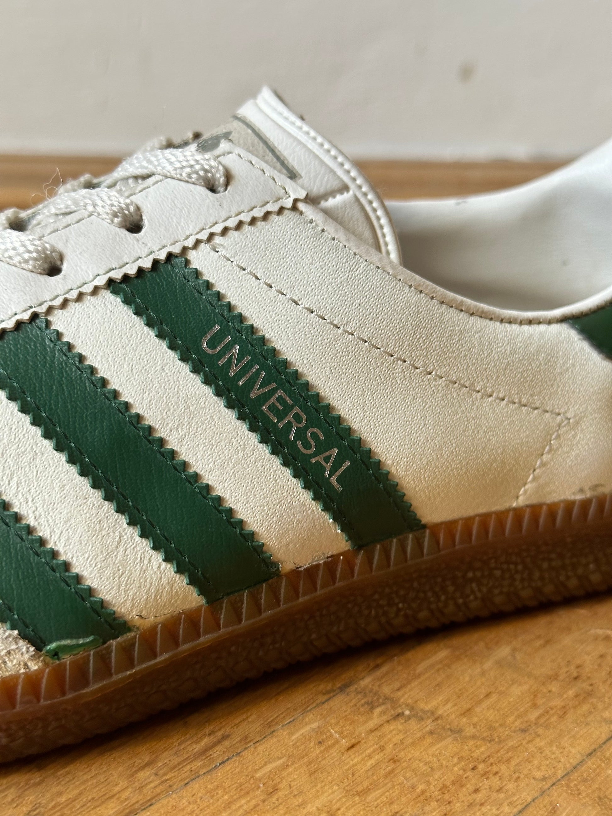 1980s Adidas Universal アディダス ユニバーサル Made in West-Germany 西ドイツ製 80s 80年代 Toto Praha Vintage clothing shop Antique shop 古着屋 プラハ Showroom appointment Prague ユーロ古着 ヨーロッパ古着 古着卸 ヴィンテージ