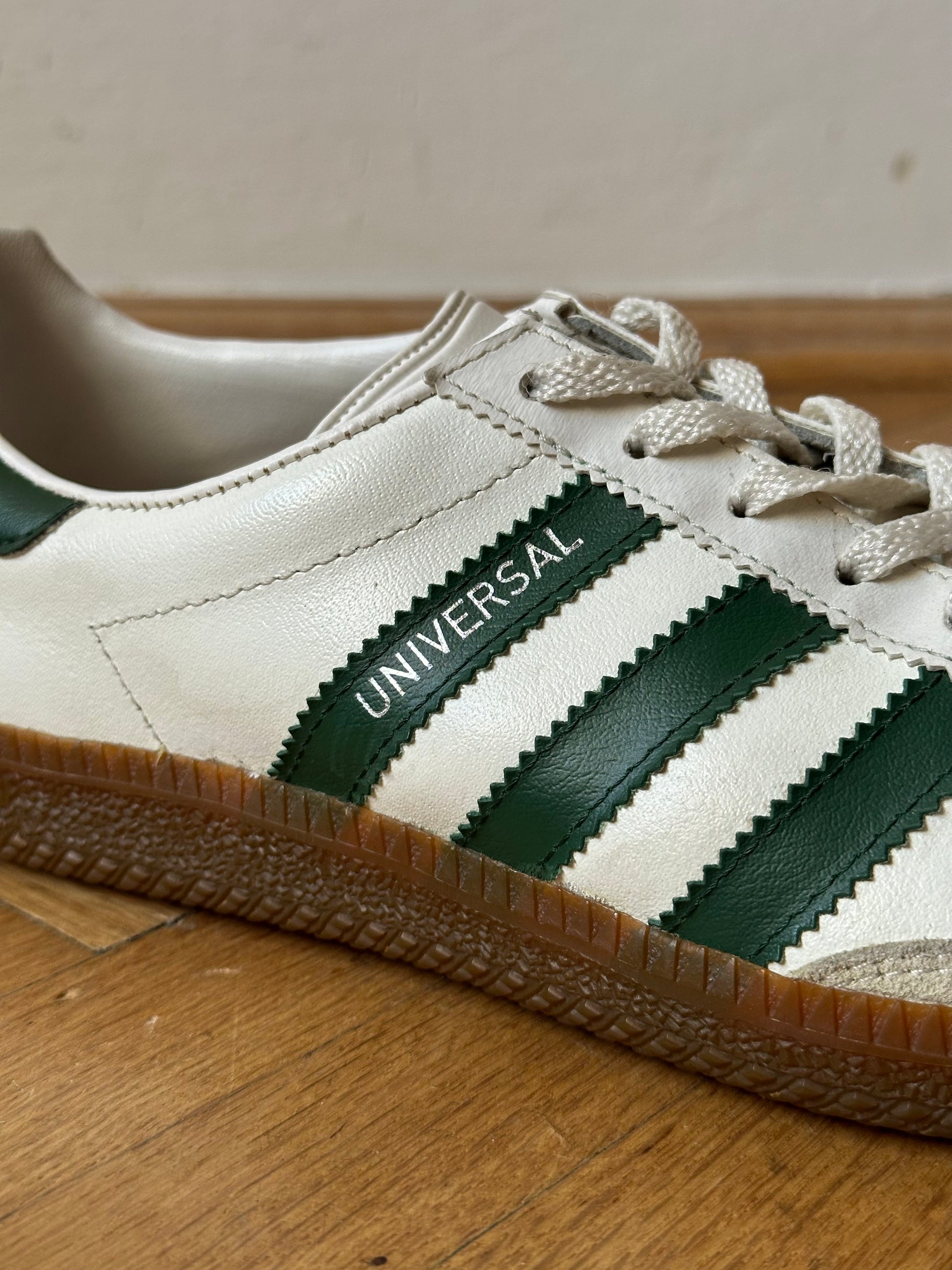 1980s Adidas Universal アディダス ユニバーサル Made in West-Germany 西ドイツ製 80s 80年代 Toto Praha Vintage clothing shop Antique shop 古着屋 プラハ Showroom appointment Prague ユーロ古着 ヨーロッパ古着 古着卸 ヴィンテージ