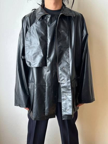 1982 French Military black rubber coat 80年代 フランス軍 レインコート ラバー 黒 Army Toto Praha Vintage clothing shop Antique shop 古着屋 プラハ Showroom appointment Prague ユーロ古着 ヨーロッパ古着 古着卸 ヴィンテージ