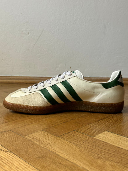 1980s Adidas Universal アディダス ユニバーサル Made in West-Germany 西ドイツ製 80s 80年代 Toto Praha Vintage clothing shop Antique shop 古着屋 プラハ Showroom appointment Prague ユーロ古着 ヨーロッパ古着 古着卸 ヴィンテージ