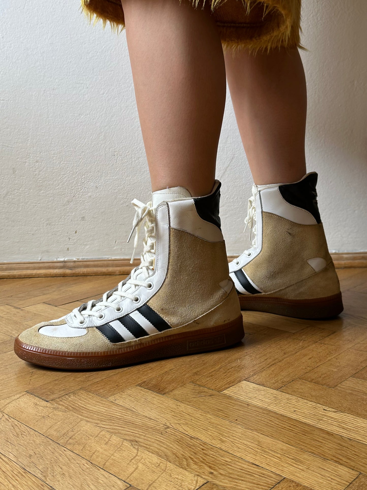 1980s 1990s Adidas Adimed Stabil アディダス リハビリ用 80年代 90年代 Toto Praha Vintage clothing shop Antique shop 古着屋 プラハ Showroom appointment Prague ユーロ古着 ヨーロッパ古着 古着卸 ヴィンテージ