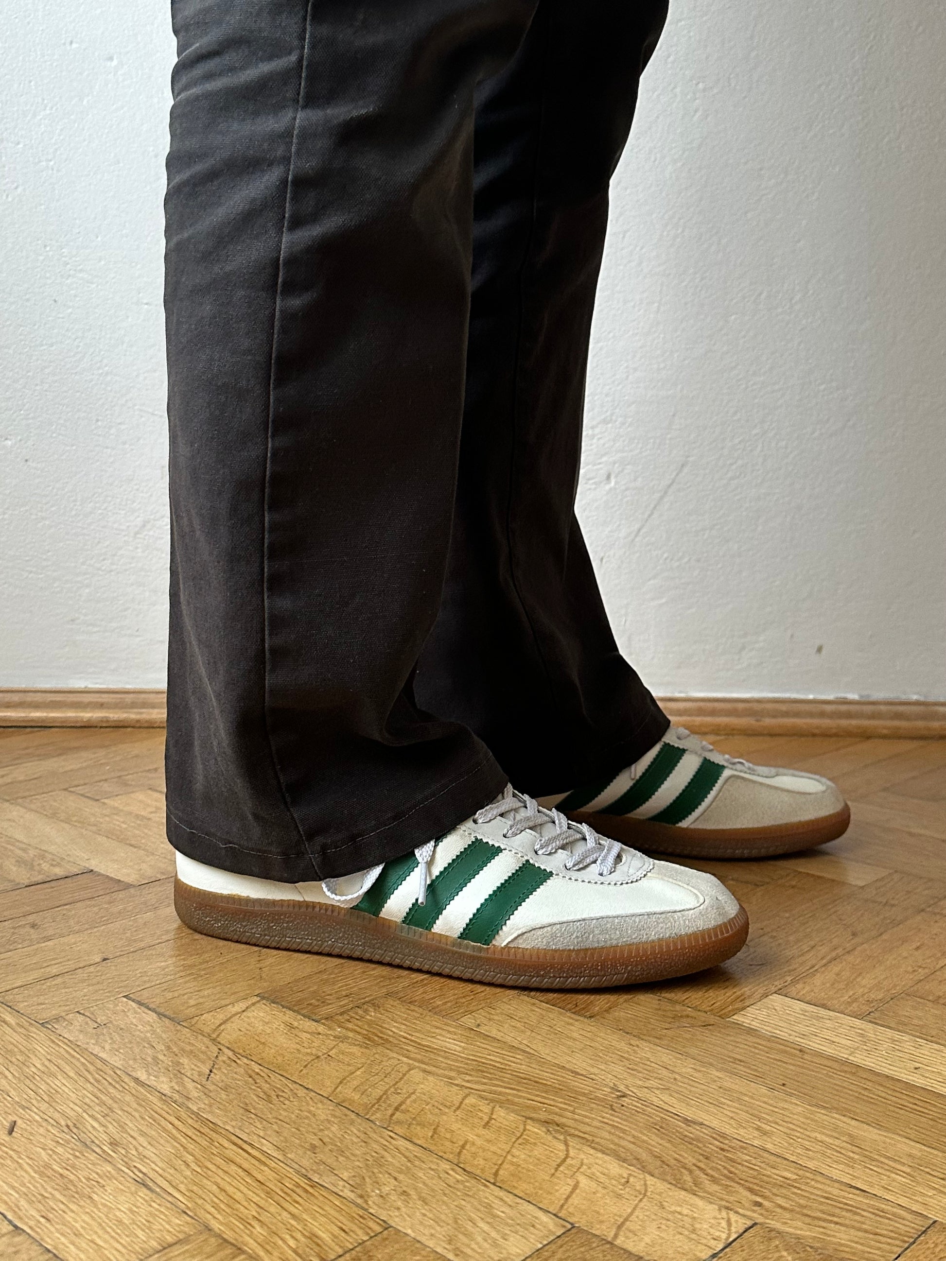 1980s Adidas Universal アディダス ユニバーサル Made in West-Germany 西ドイツ製 80s 80年代 Toto Praha Vintage clothing shop Antique shop 古着屋 プラハ Showroom appointment Prague ユーロ古着 ヨーロッパ古着 古着卸 ヴィンテージ