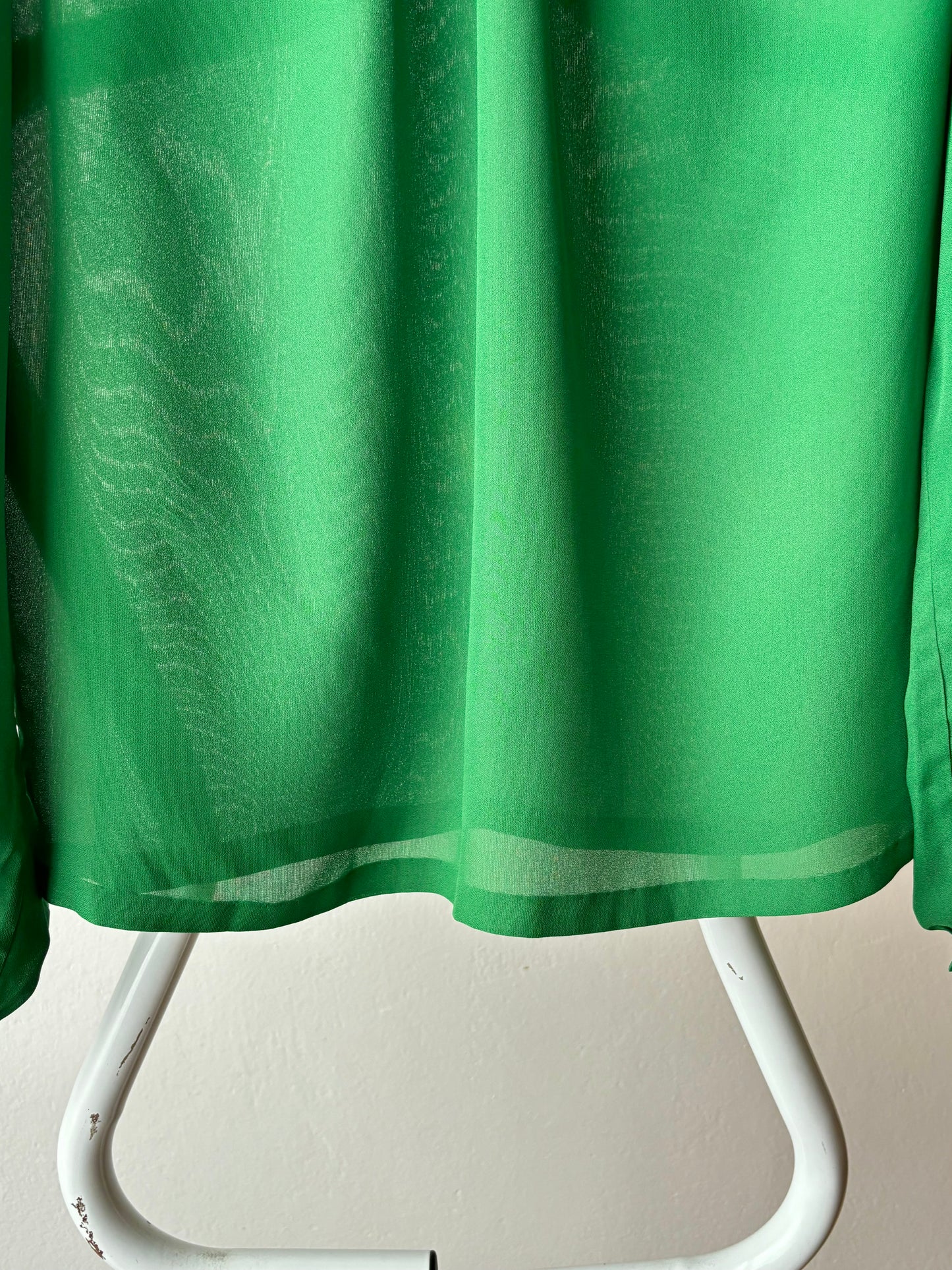 vintage sheer green